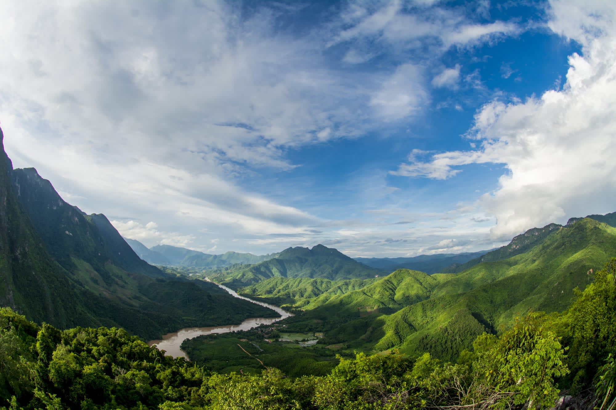 Ursprüngliches Oudomxay & Umgebung ab Luang Prabang: Laos Nordlaos Nong Khiaw