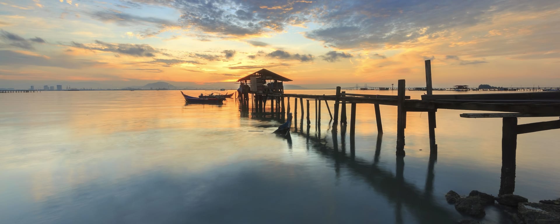 Höhepunkte Malaysias ab Kuala Lumpur: Malaysia Penang Fischerboote Sonnenuntergang