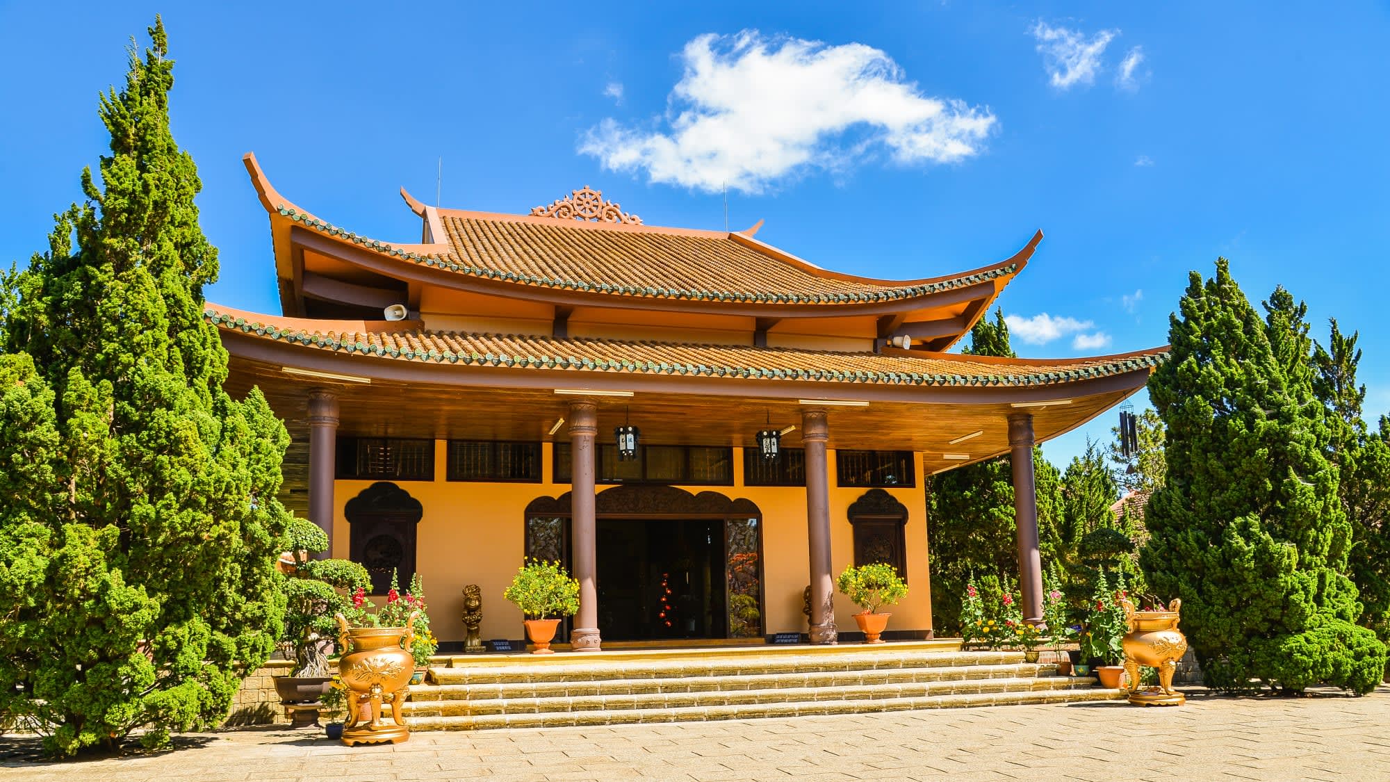 Zentrales Hochland und Dalat ab Saigon: Vietnam Dalat Truc Lam Kloster