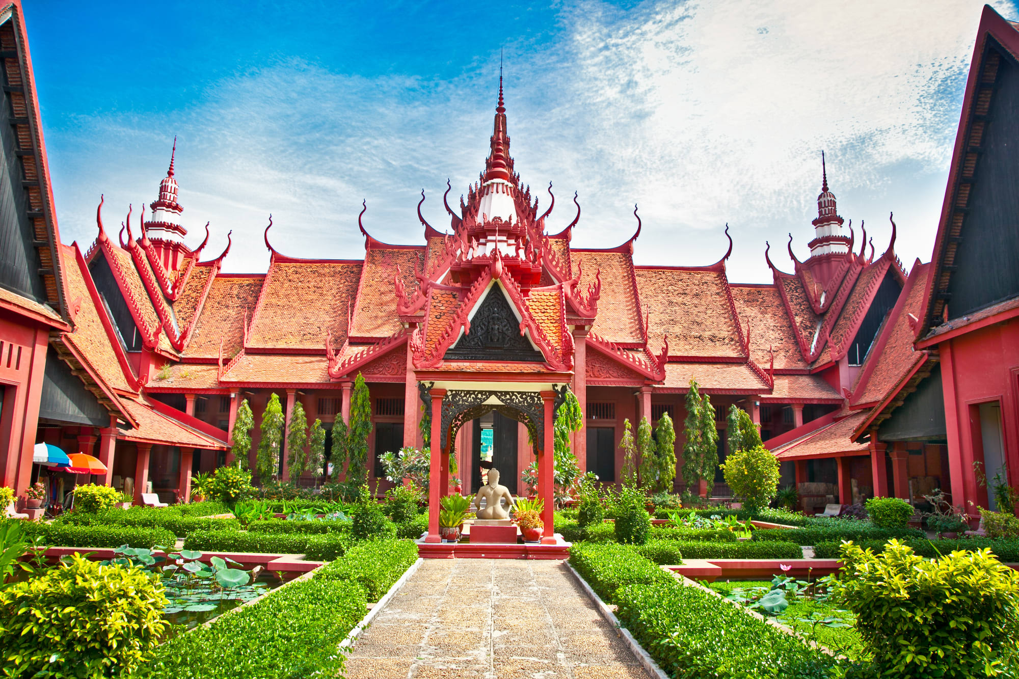 Höhepunkte Kambodschas ab Phnom Penh: Kambodscha Phnom Penh Nationalmuseum