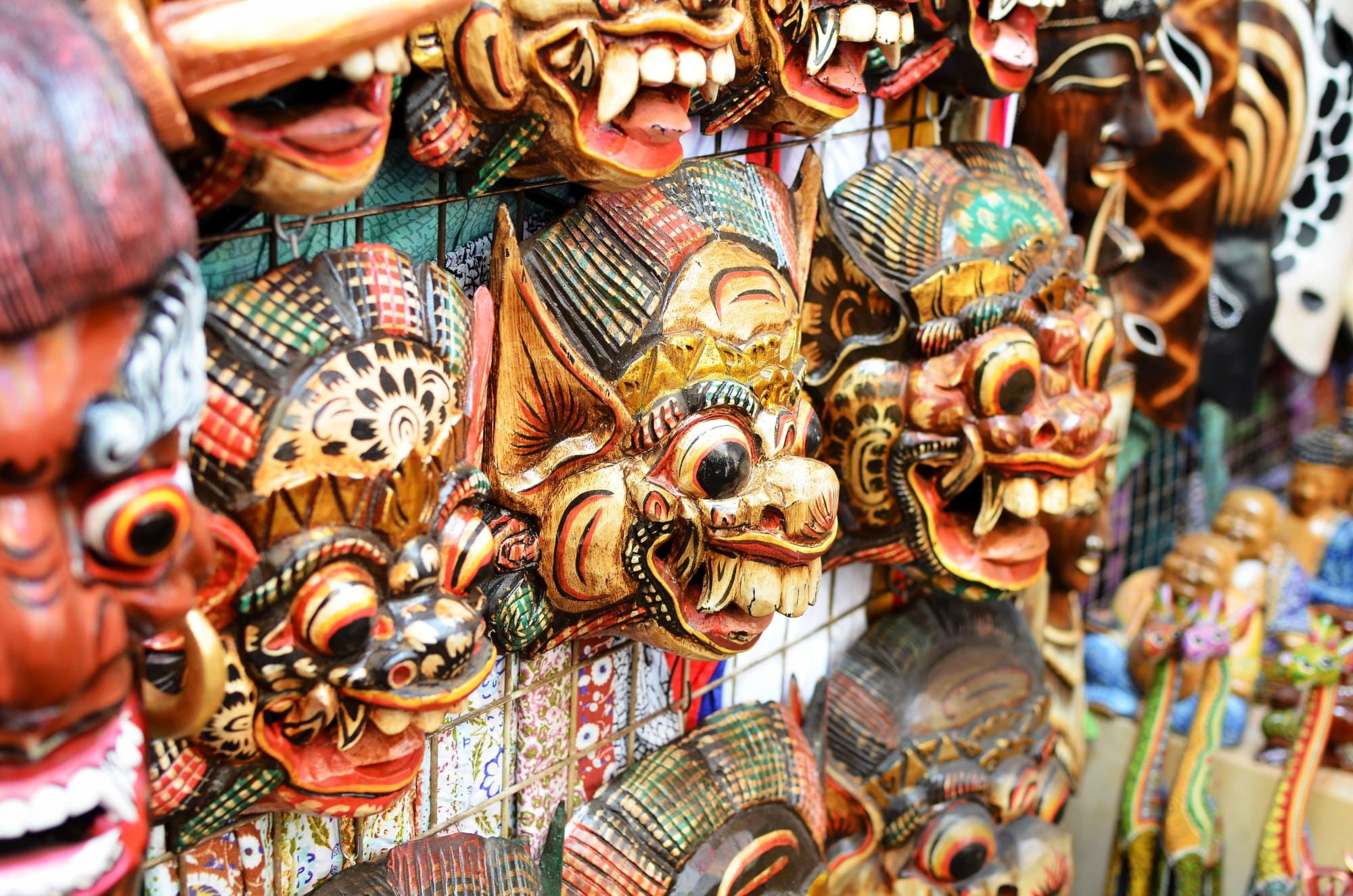 Höhepunkte Balis ab Süd-Bali: Indonesien Bali Ubud Masken