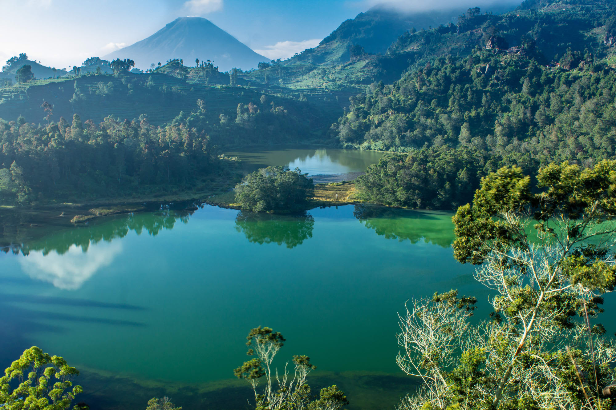 Java-Bali 7 Tage Überlandreise ab Yogyakarta und Umgebung: Indonesien Java Telaga Warna Dieng Plaetau