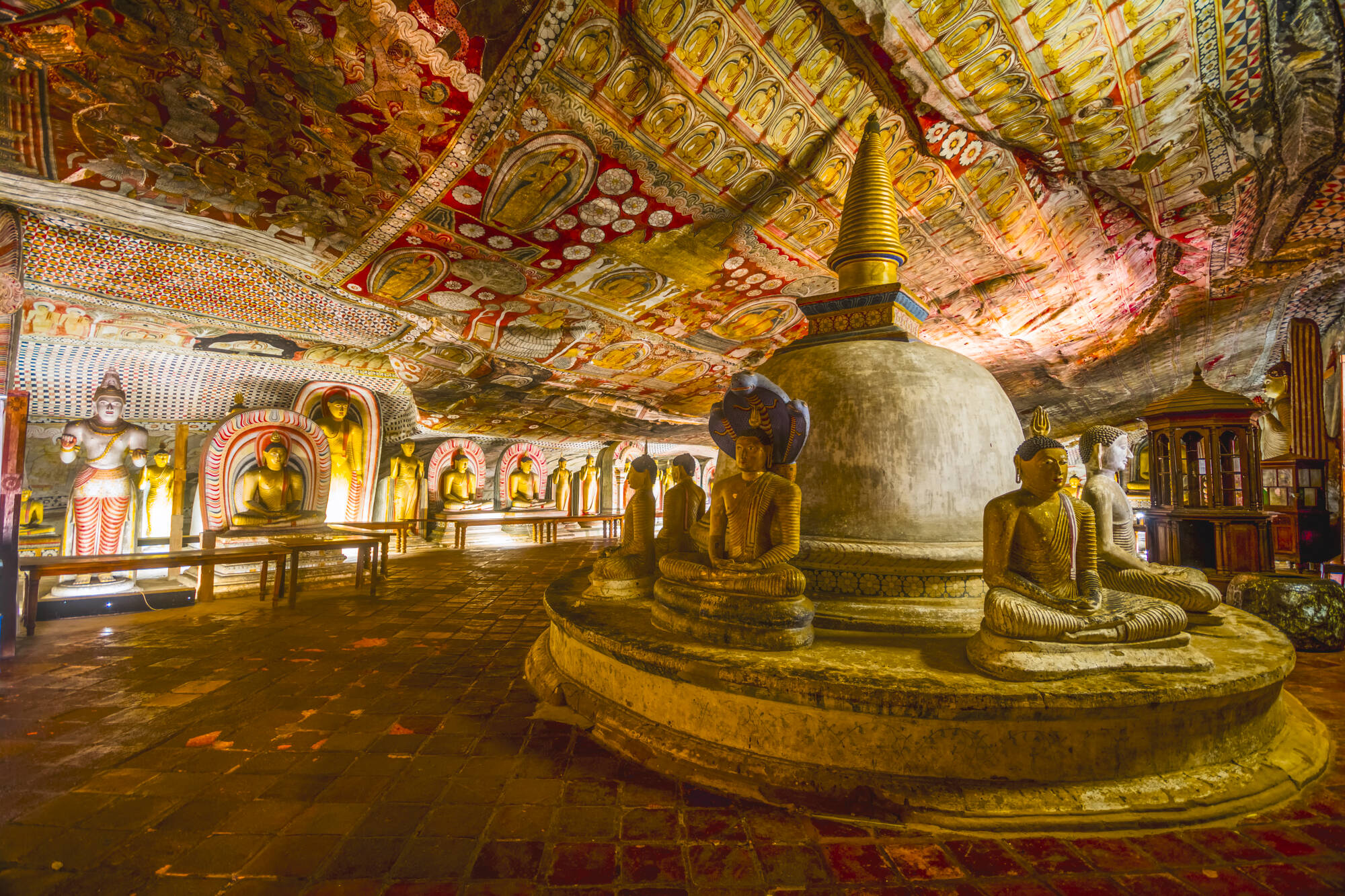 Klassisches Sri Lanka ab Colombo: Sri Lanka Dambulla Hoehlentempel