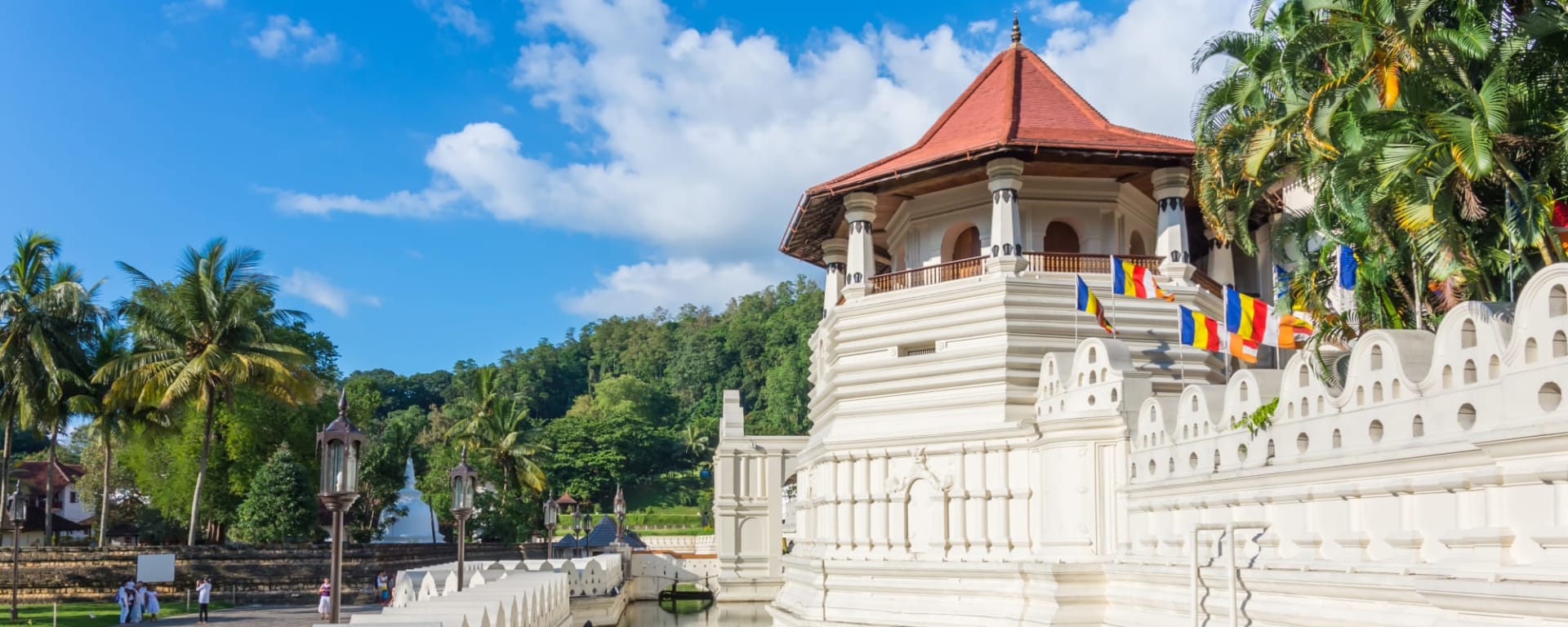 Naturpfade Sri Lankas ab Colombo: Sri Lanka Kandy Zahntempel