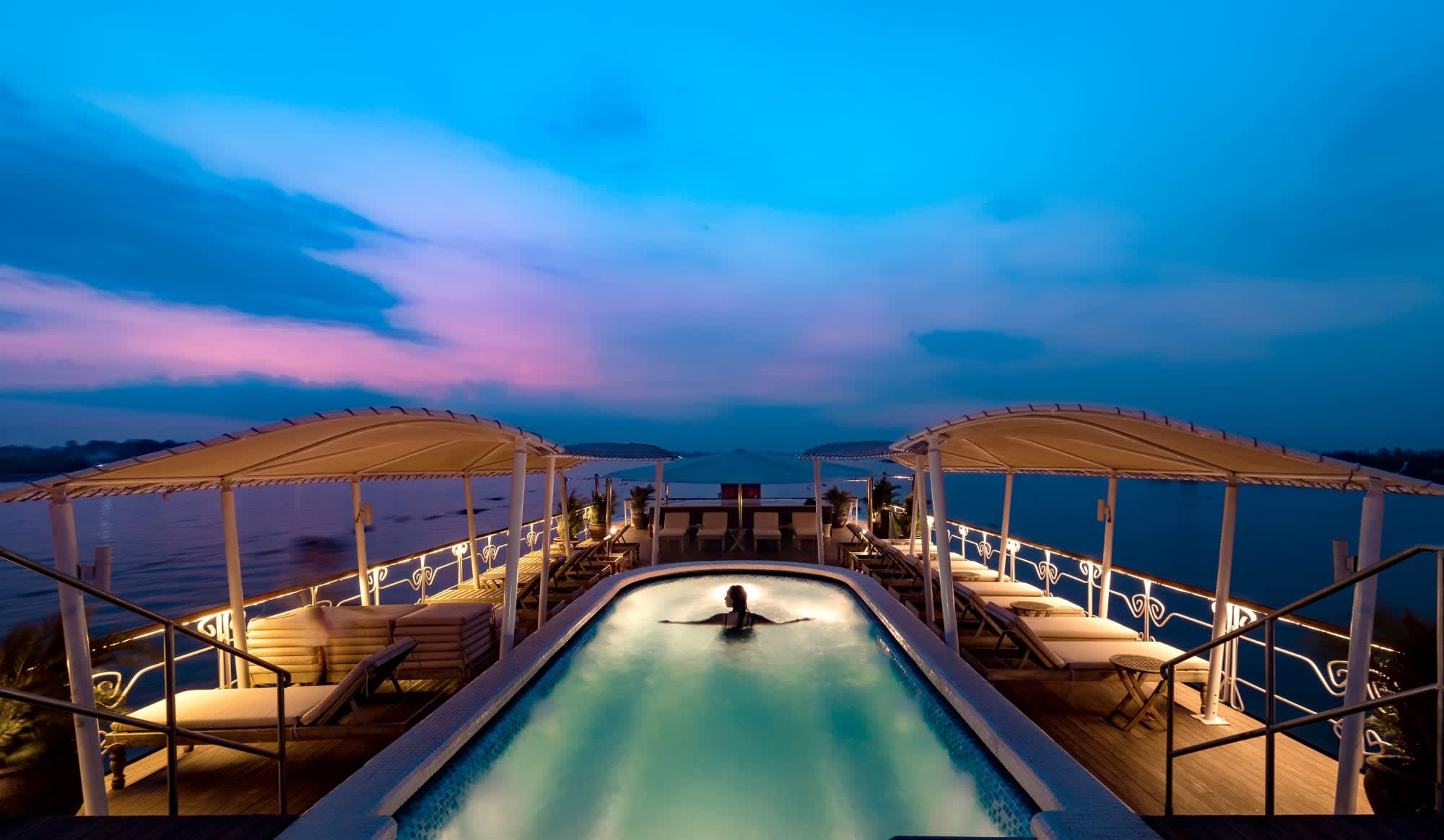 Den Mekong erleben mit Heritage Line, SGN-REP 8T/7N ab Saigon: Heritage Line Jayavarman Pool