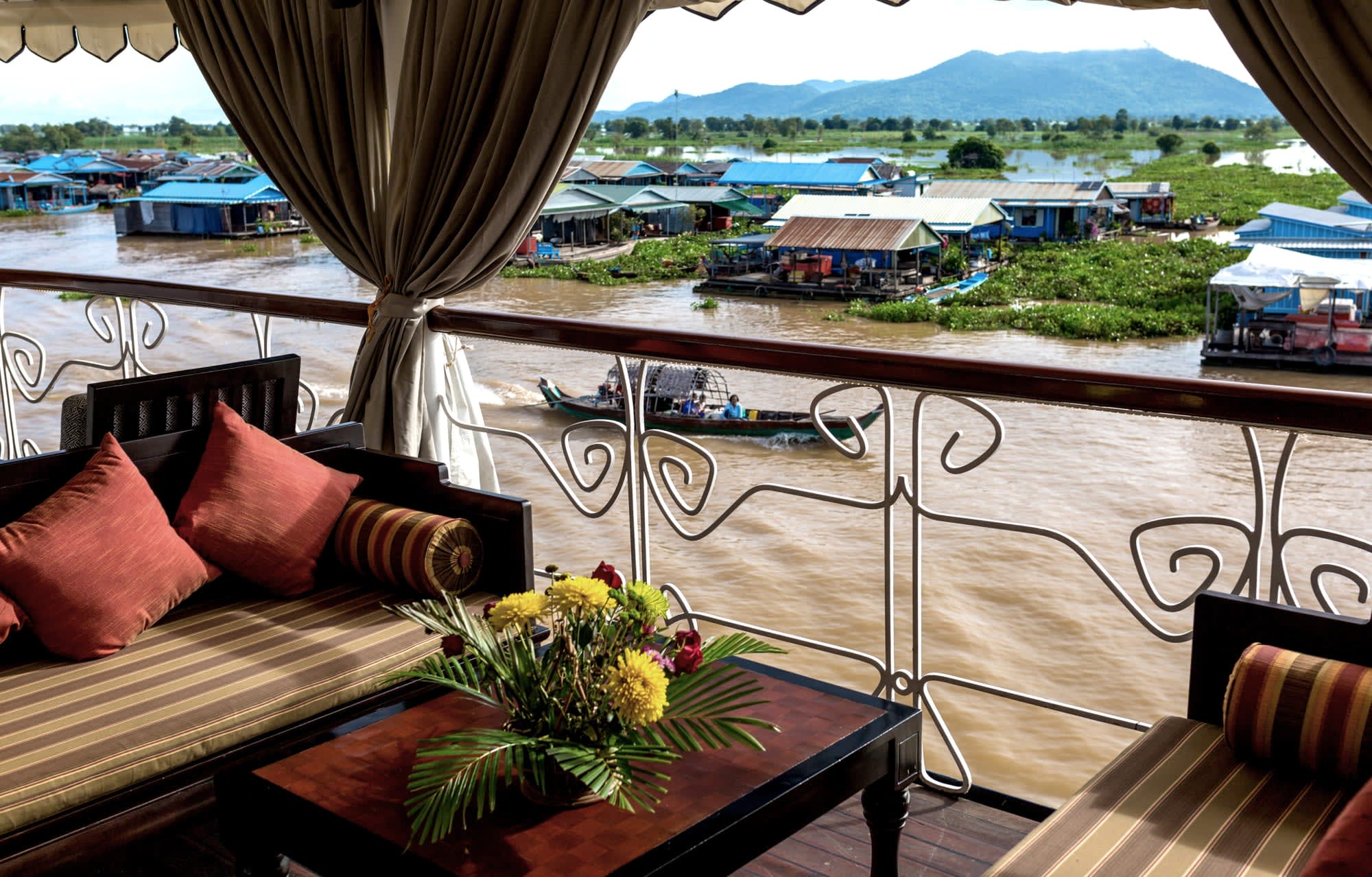Den Mekong erleben mit Heritage Line, SGN-REP 8T/7N ab Saigon: Heritage Line Jayavarman