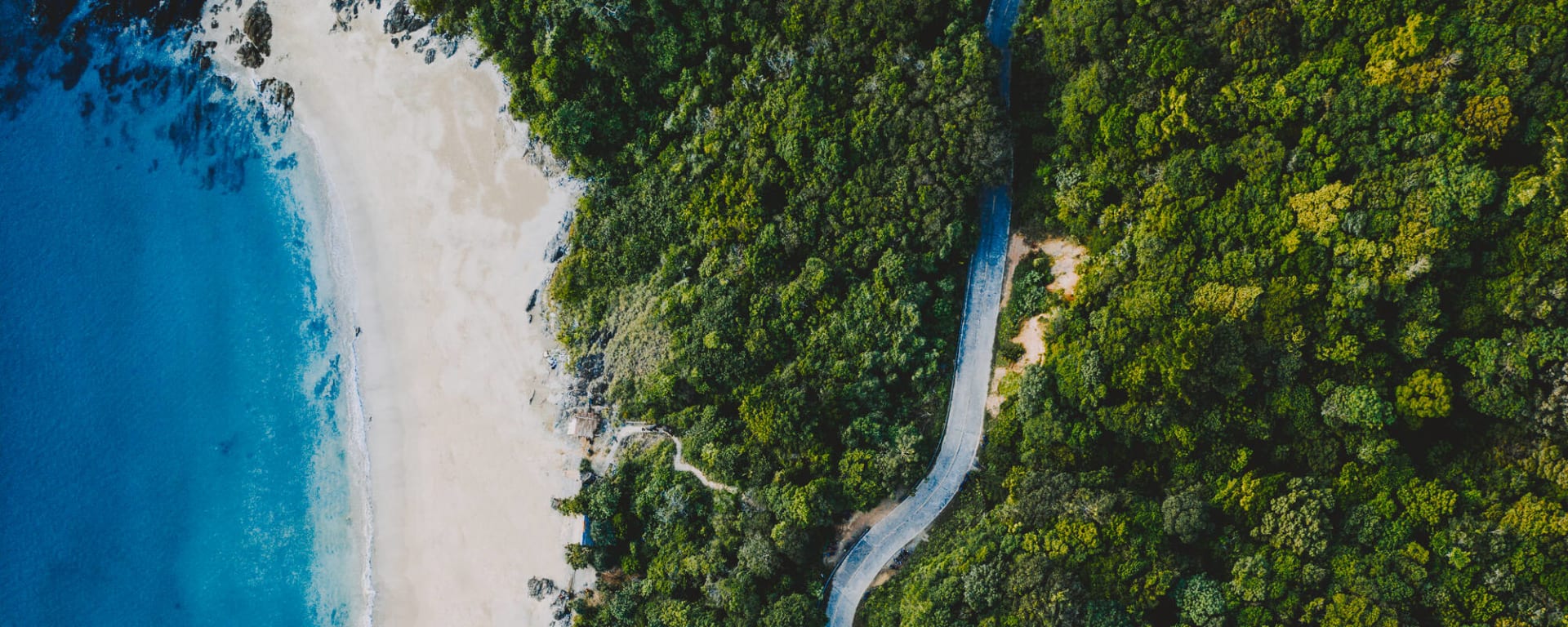 Inselhüpfen Südthailand ab Krabi: Thailand Ko Lanta Luftaufnahme