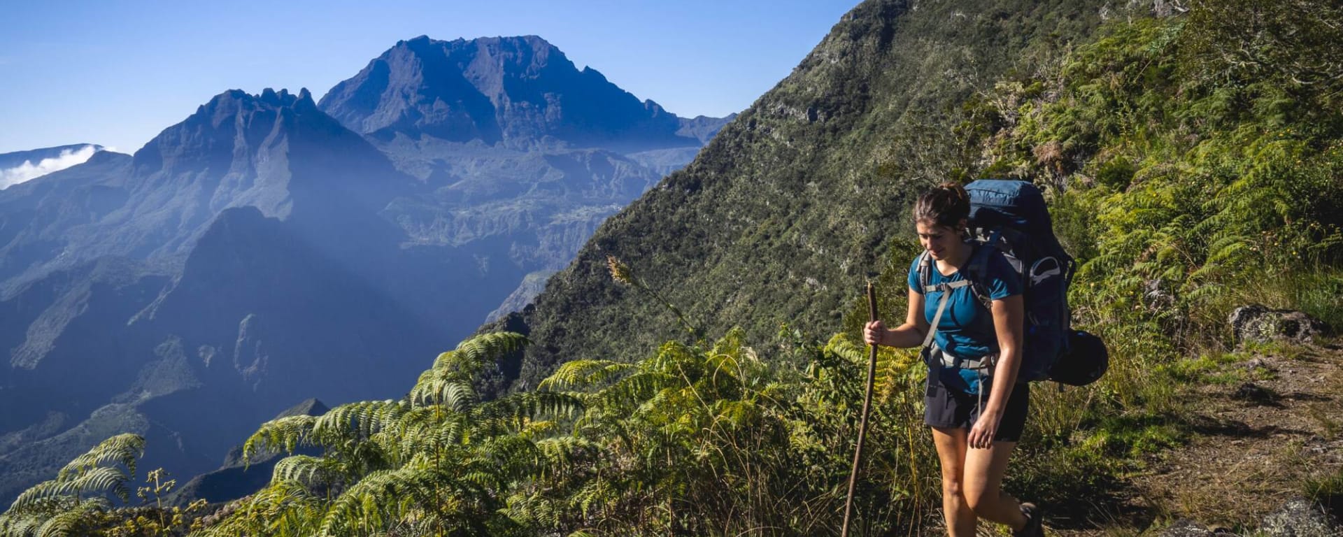 La Réunion Aktiv ab Küstenregion: Reunion Cirque de Mafate Wanderin