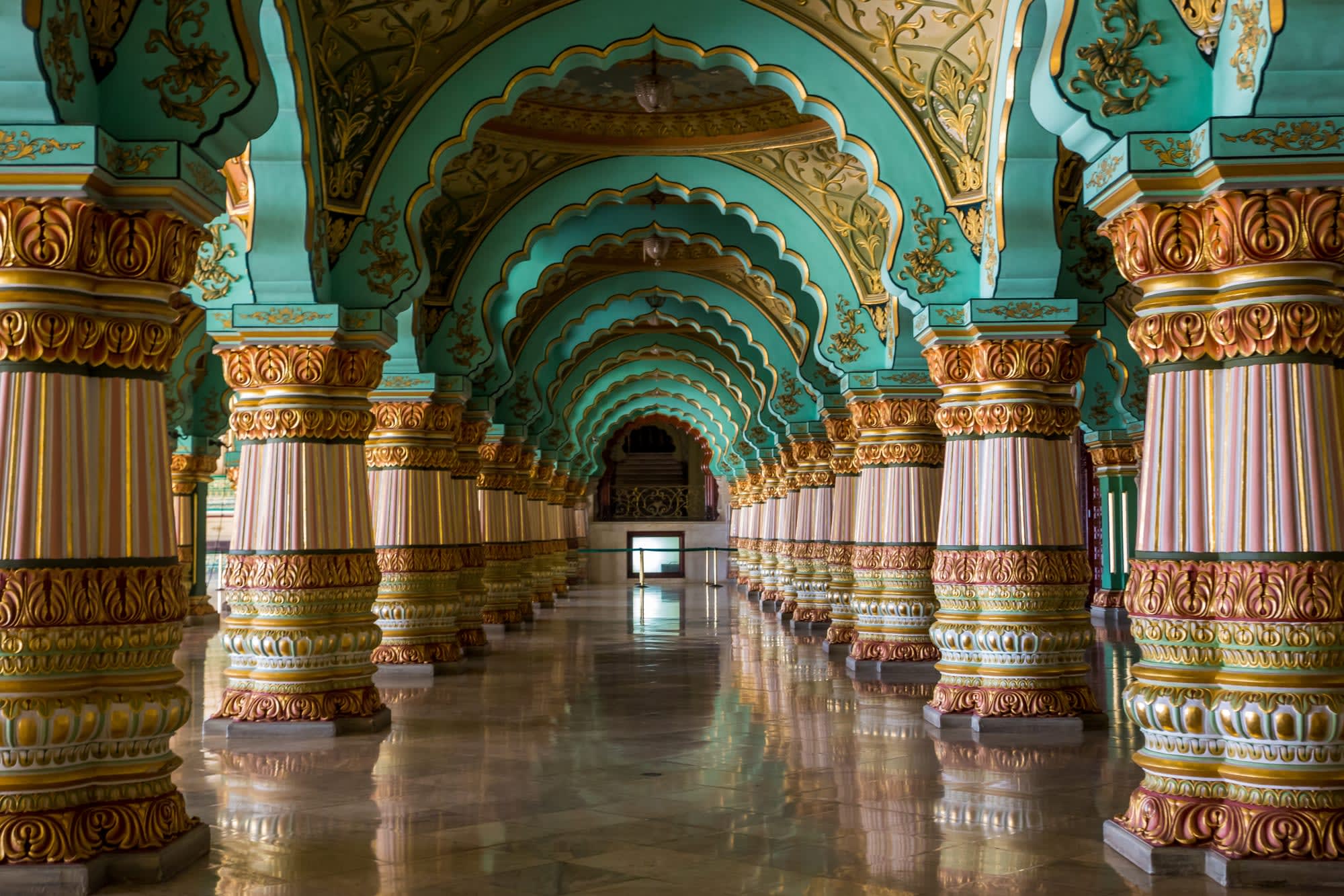 Streifzug durch Südindien ab Karnataka | Bengaluru: Indien Mysuru Durbar Hall