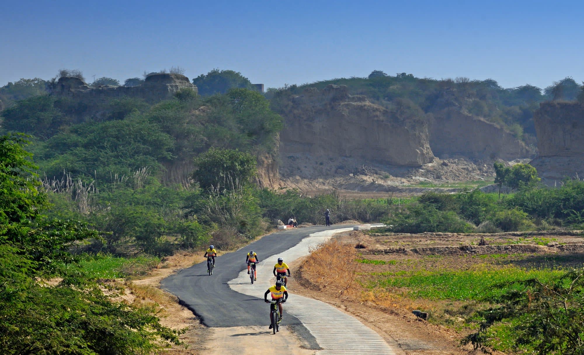 Chambal River Erleben ab Agra: Indien Chambal River - Fahrrad