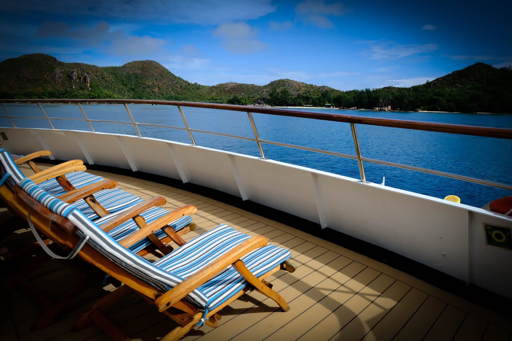 Islandhopping im Garten Eden (4 days/3 nights) ab Praslin: Seychellen Pegasus Deck