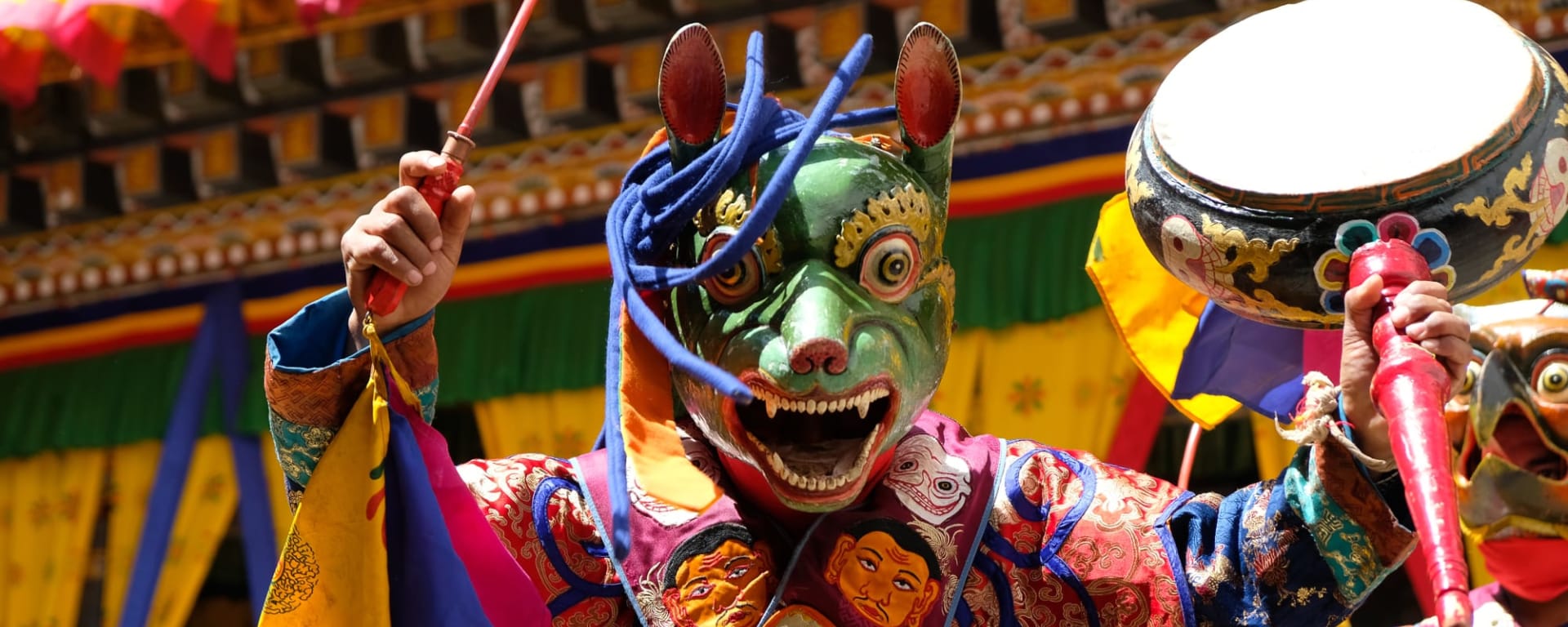 Höhepunkte Bhutan - Im Land des Donnerdrachens ab Paro: Bhutan Traditionelle Tänzer