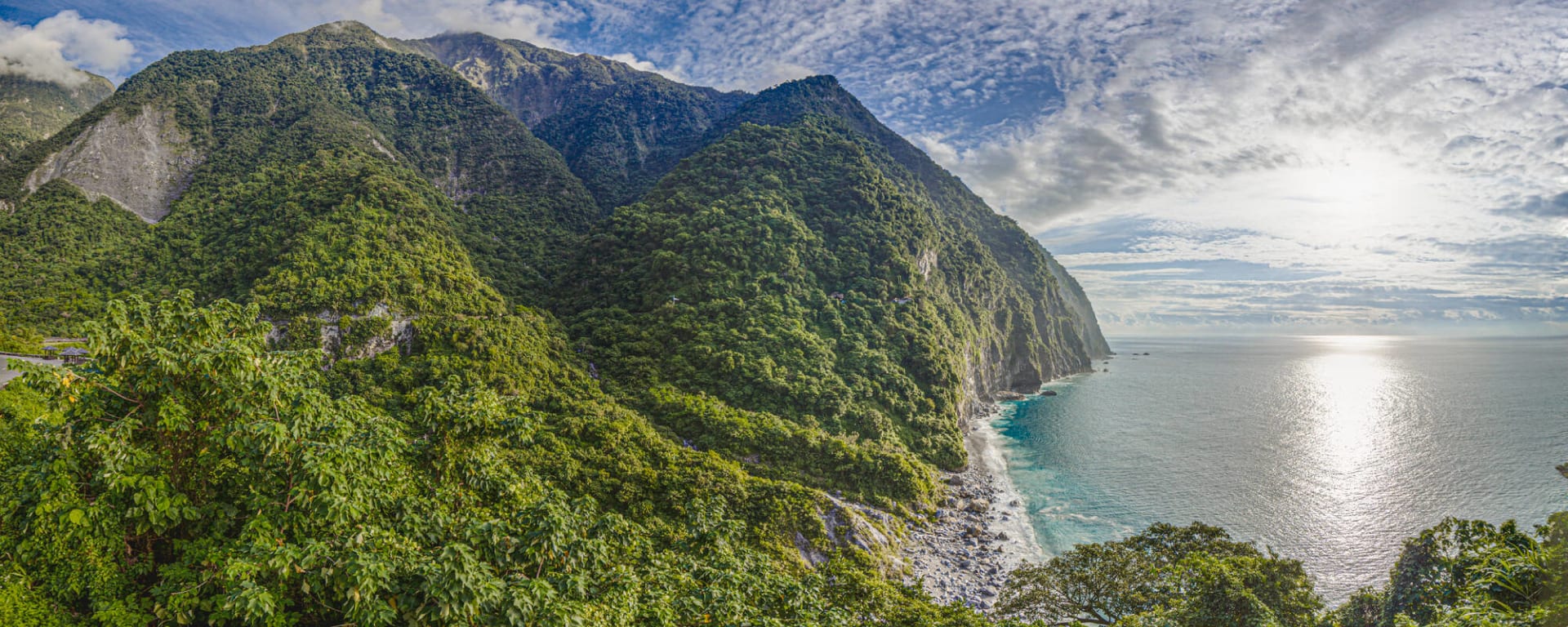 Soft Adventure Taiwan ab Taipei: Taiwan Ostküste Qingshui Cliff Panorama