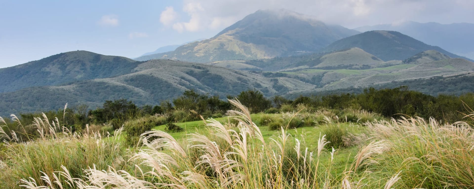 Soft Adventure Taiwan ab Taipei: Taiwan Yangmingshan National Park