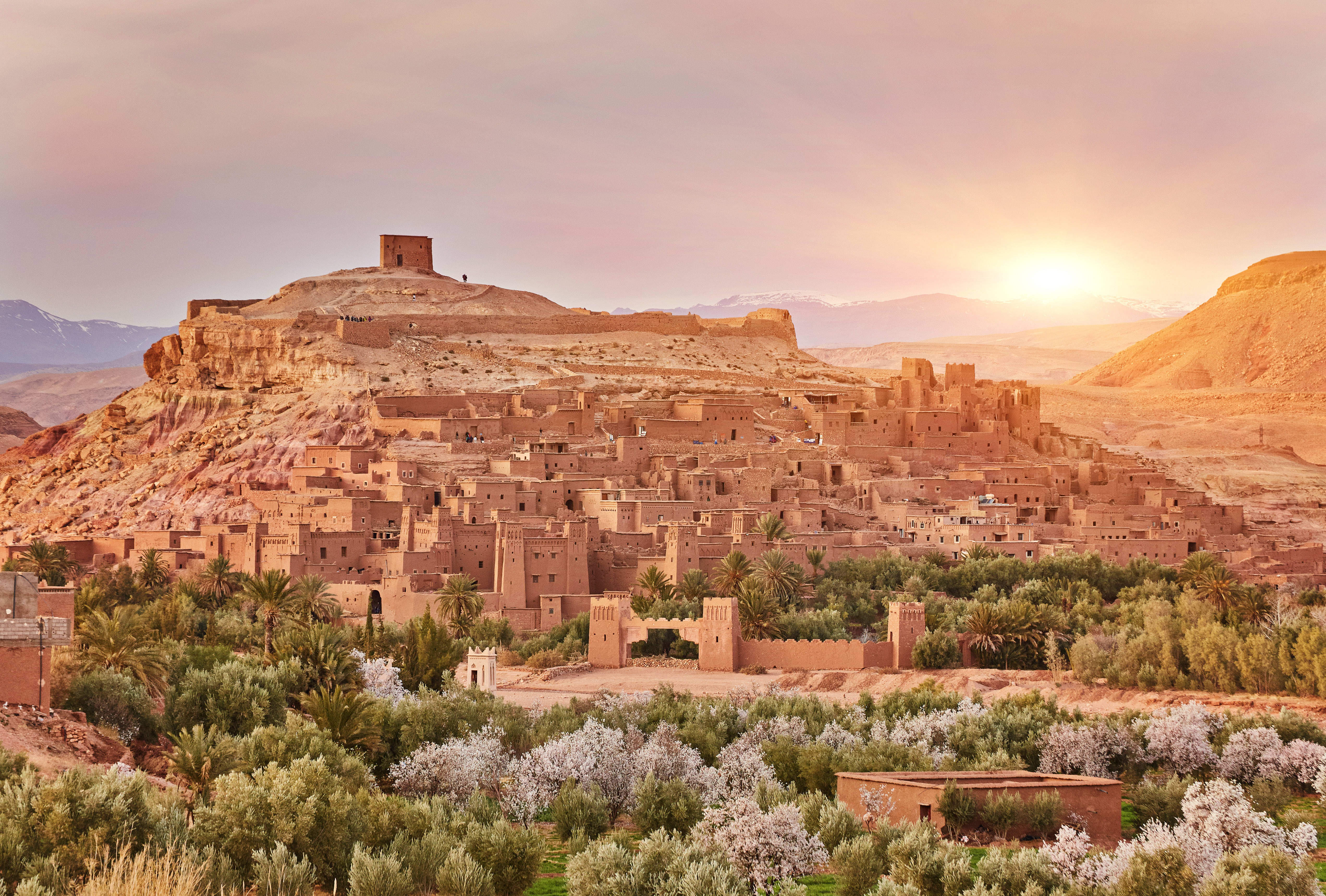 Hoher Atlas & tiefe Schluchten ab Marrakesch: Marokko Ait Benhaddou