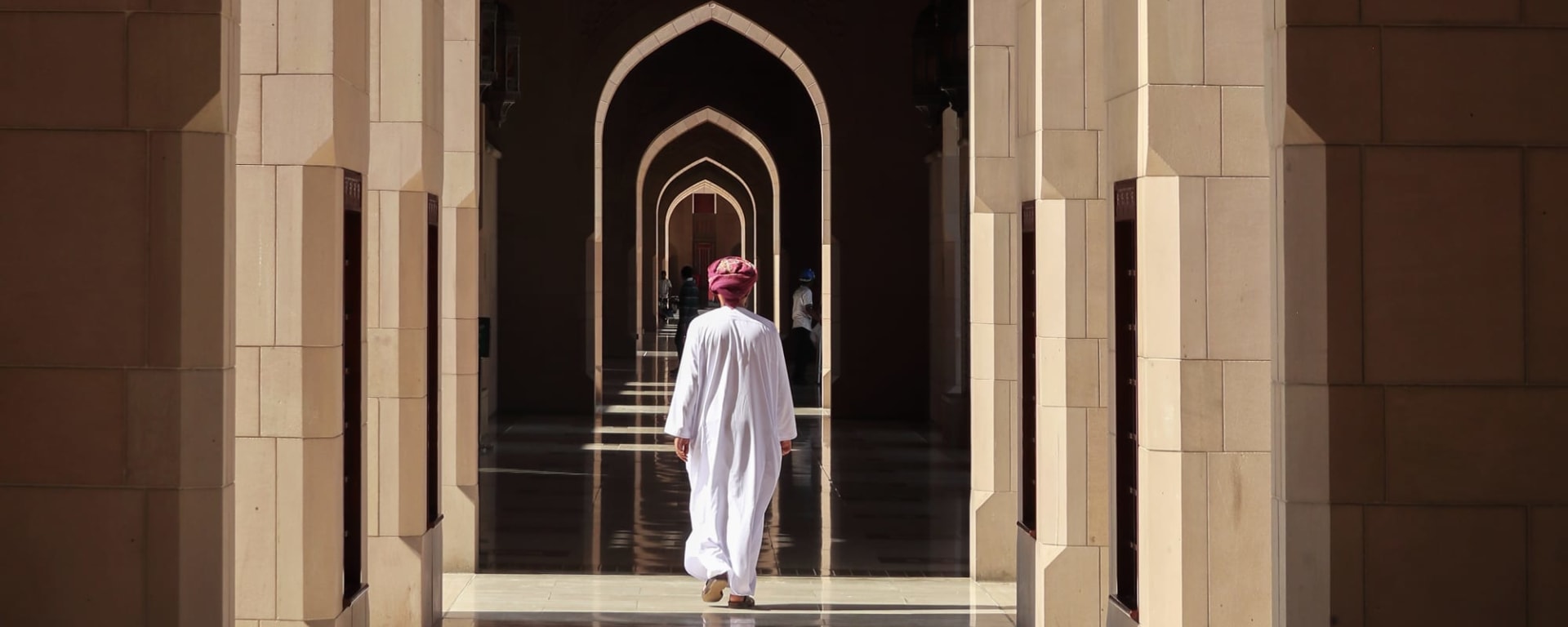Geheimnisse Omans ab Muscat: Oman Muscat Sultan Qaboos Moschee