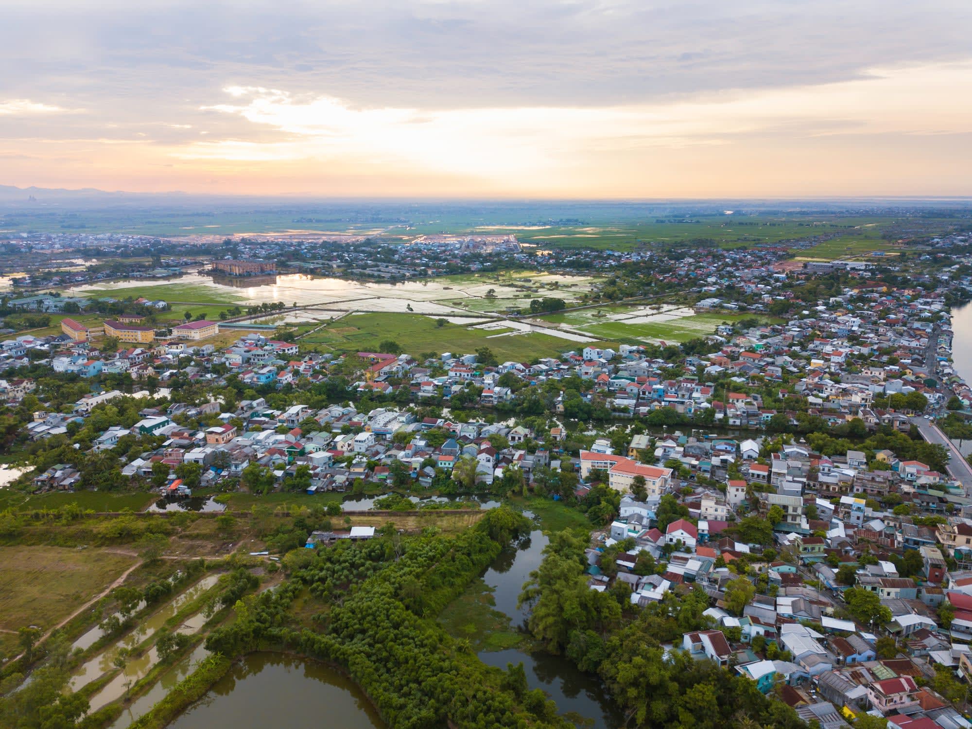 Unterwegs in Zentral-Vietnam, DAD-HUI ab Danang: Vietnam Hue
