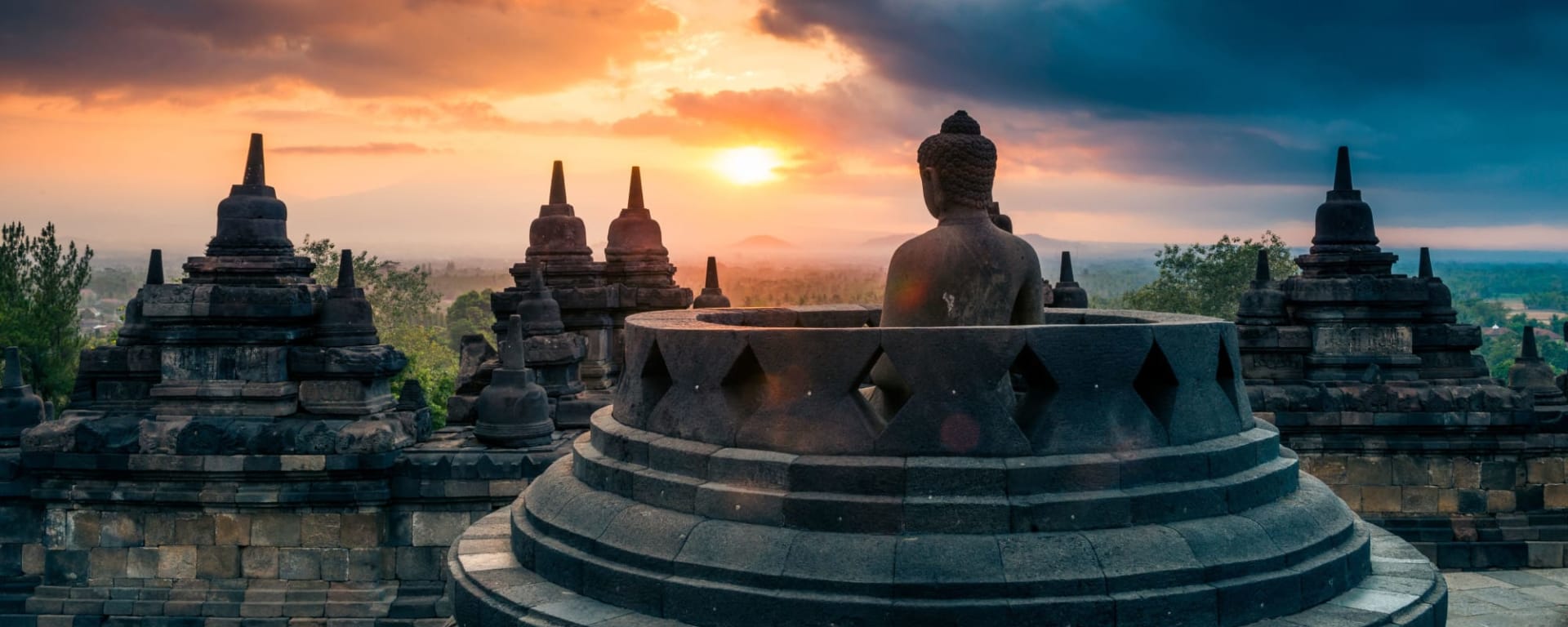 Entdeckertour Mittel-Java ab Yogyakarta und Umgebung: Indonesien Java Borobudur