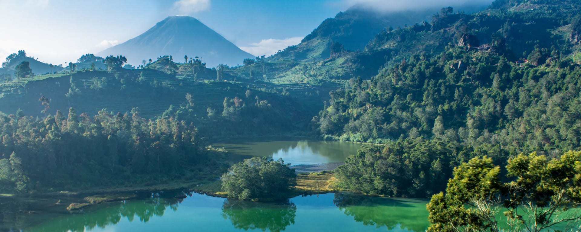 Entdeckertour Mittel-Java ab Yogyakarta und Umgebung: Indonesien Java Telaga Warna Dieng Plaetau