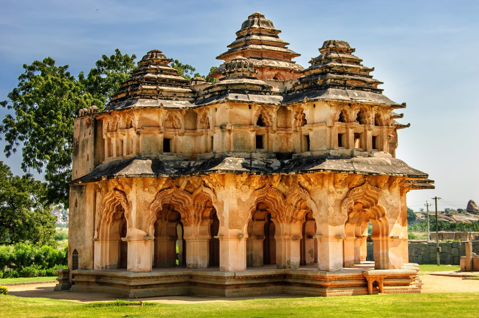 Schätze des Südens ab Telangana | Hyderabad: Indien Hampi Lotus Tempel