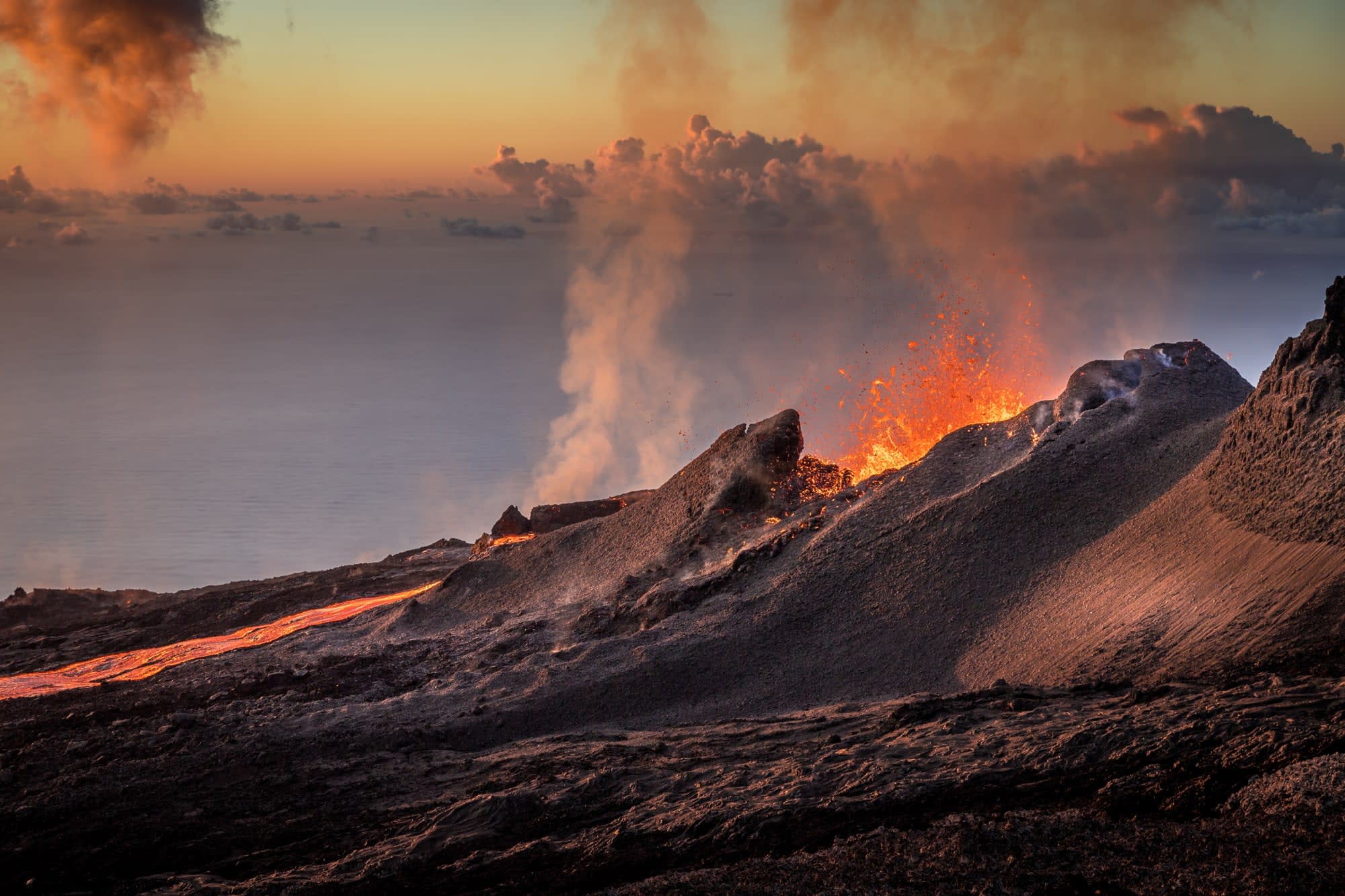 La Réunion entspannt entdecken ab Küstenregion: Reunion Piton de la Fournaise