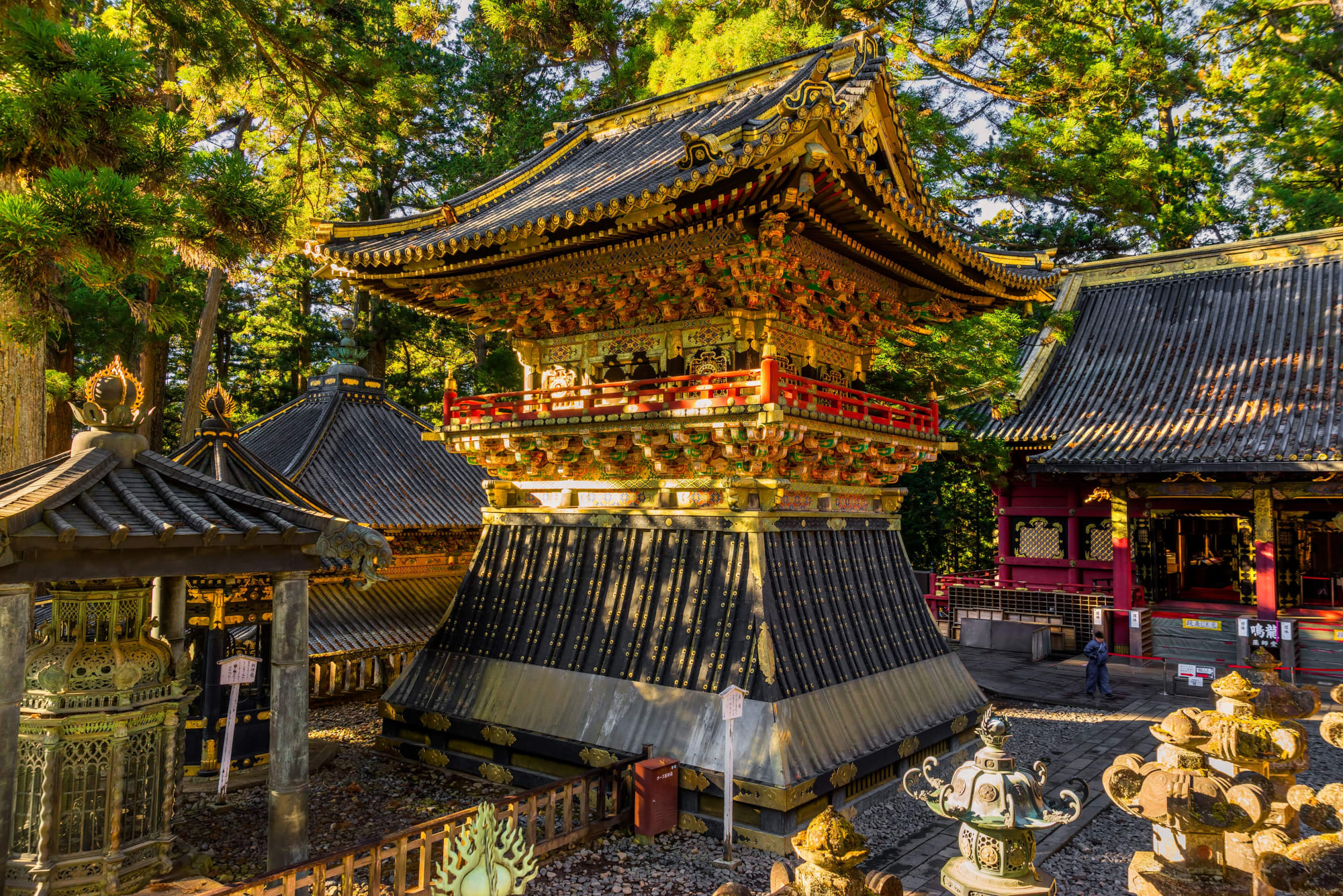 Das Land der Geishas ohne Flug ab Tokio: Japan Nikko Toshogu Schrein