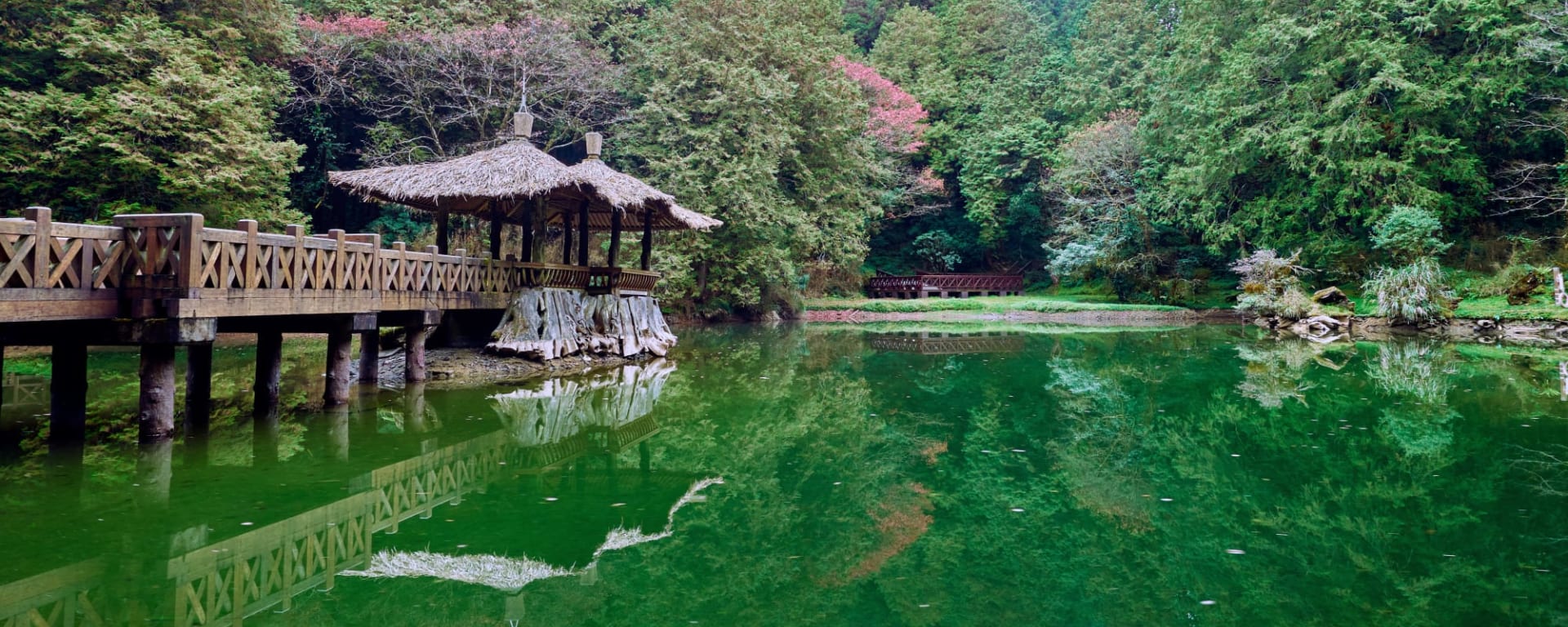 Große Taiwan Mietwagenreise ab Taipei: Taiwan Alishan Schwesternteiche