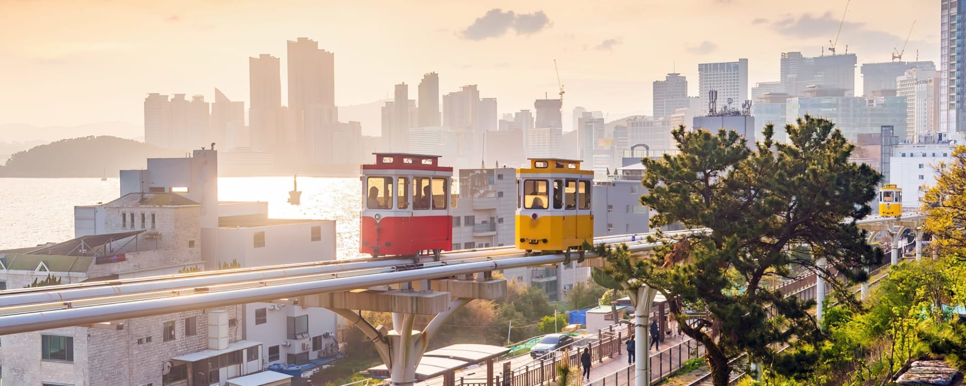 Höhepunkte im Land der Morgenstille ohne Flug ab Seoul: Südkorea Busan Haeundae Zug