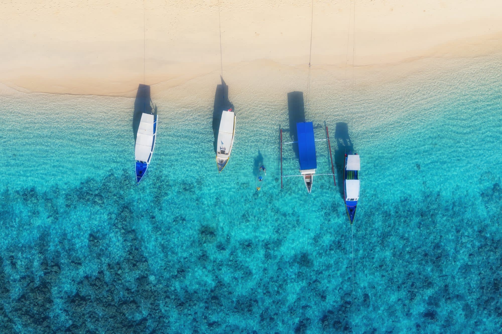 Inselhüpfen rund um Bali ab Süd-Bali: Indonesien Gili Meno Luftaufnahme 