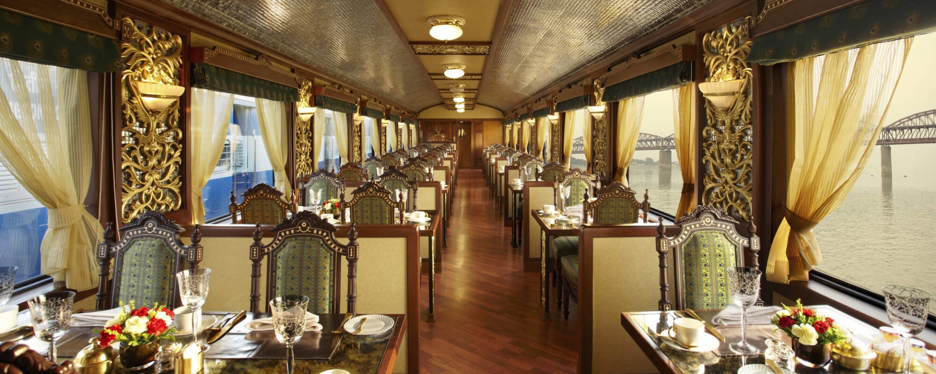 Maharadscha Express- Heritage of India ab Mumbai | Maharashtra: f&b: Maharaja Express Mayur Mahal