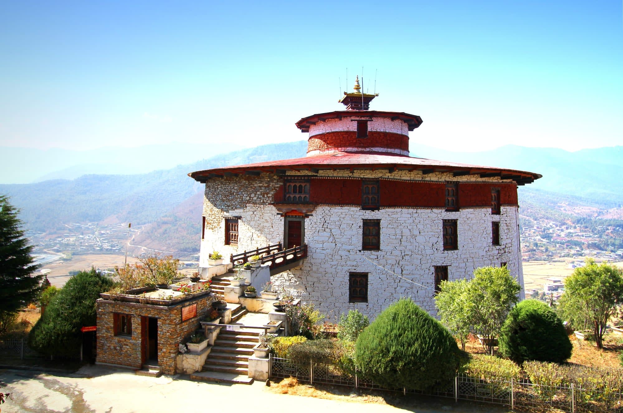 Bhutans Juwelen mit COMO Uma Paro & COMO Uma Punakha: Bhutan Paro Ta Dzong