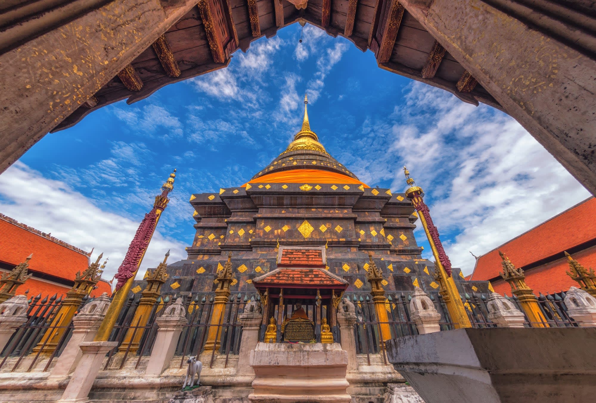 Das Lanna-Königreich ab Chiang Mai: Thailand Lampang Luang Tempel