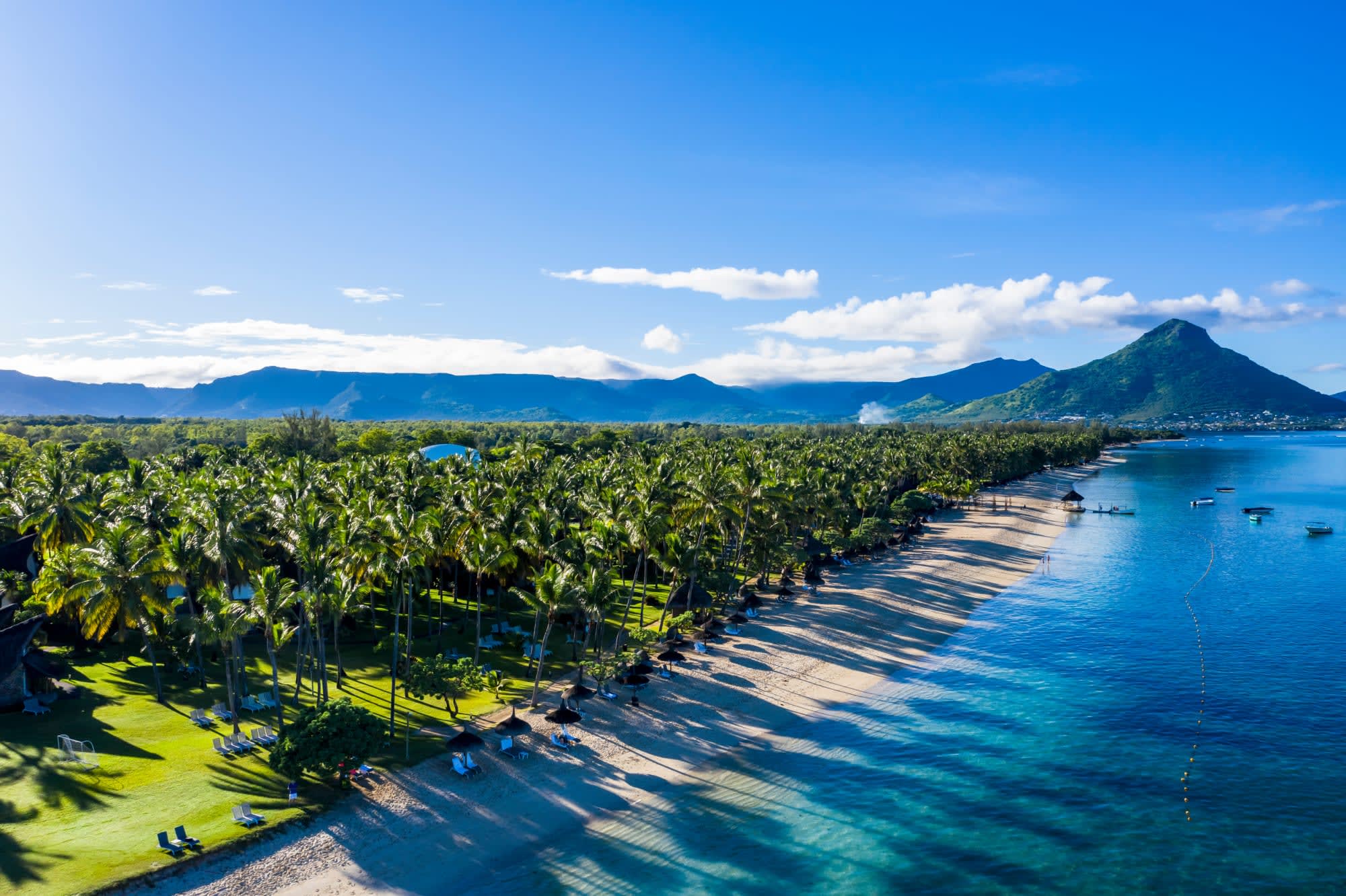 Mauritius - Von Ost nach West ab Osten: Mauritius Flic en Flac