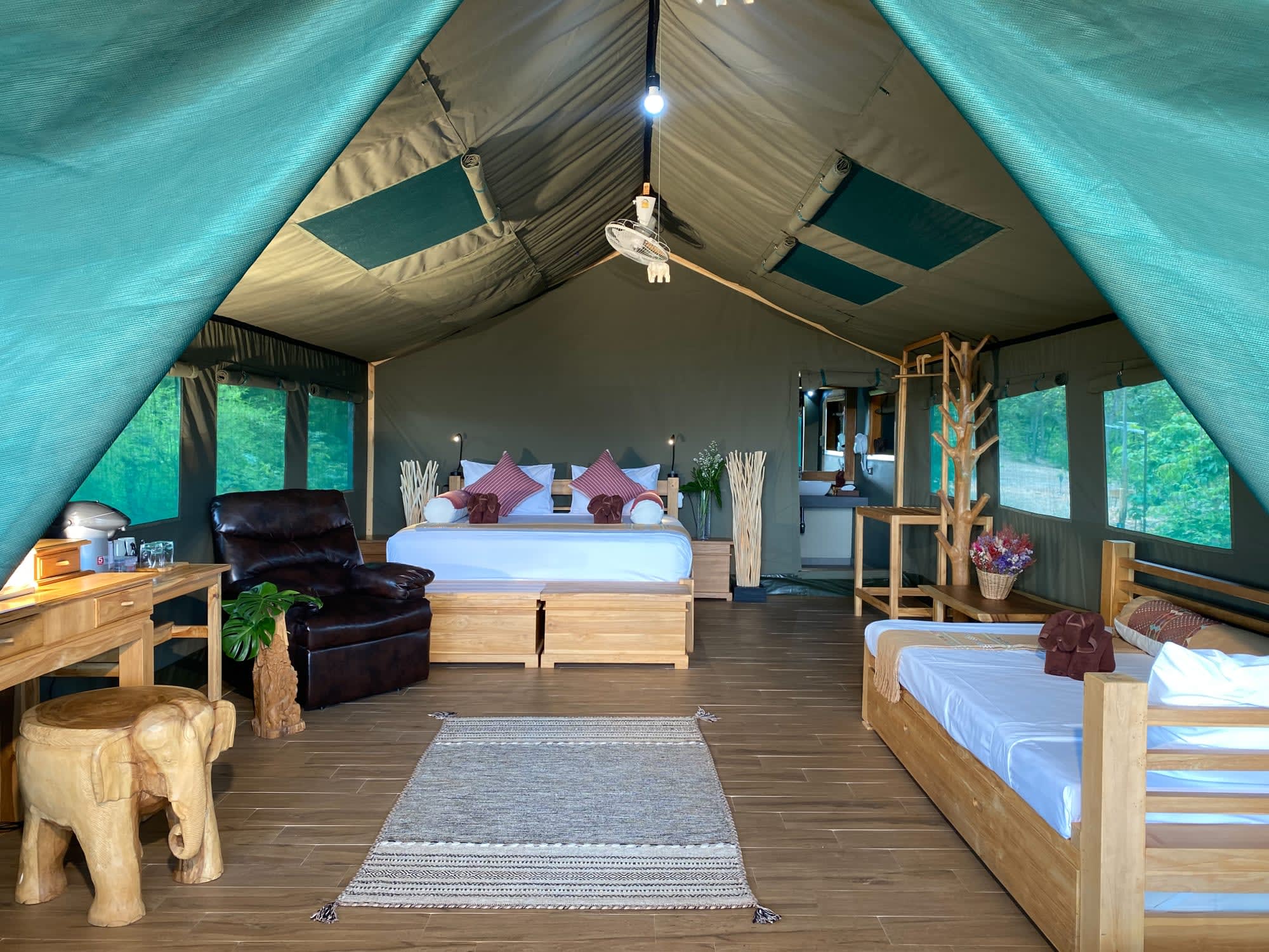 Bush Camp Elephant Safari Chiang Mai 2 Tage: Thailand Chiang Mai The Bush Camp Safari Wohnbeispiel
