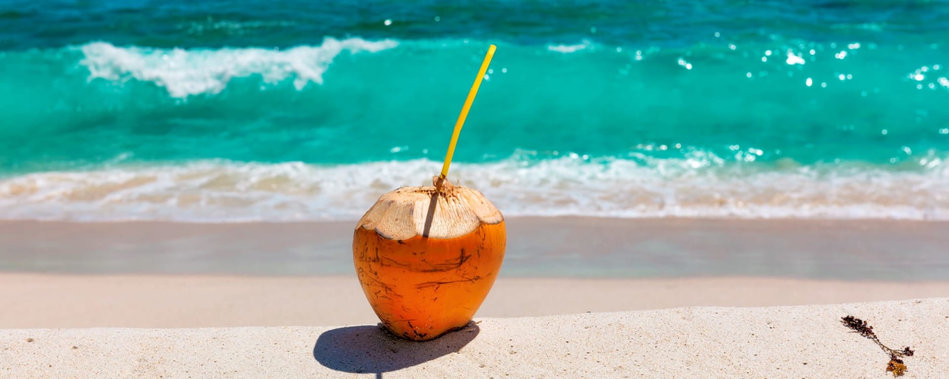 Cocktail Créole ab Mahé: Seychellen Coconut Cocktail am Strand