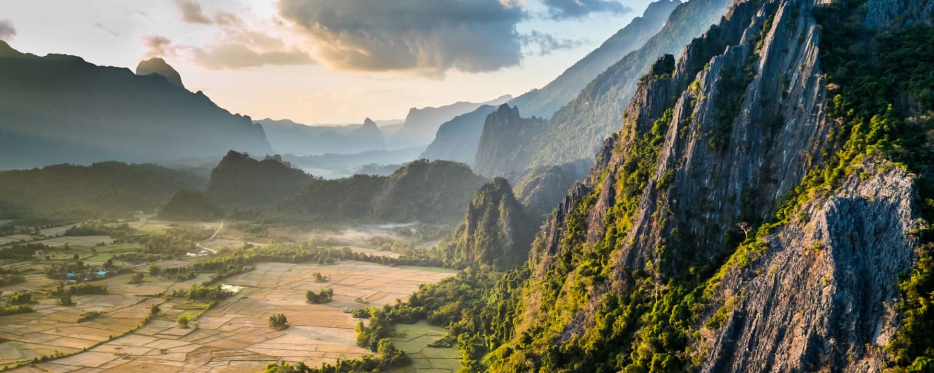Laos mal anders ab Vientiane: Laos Vang Vieng