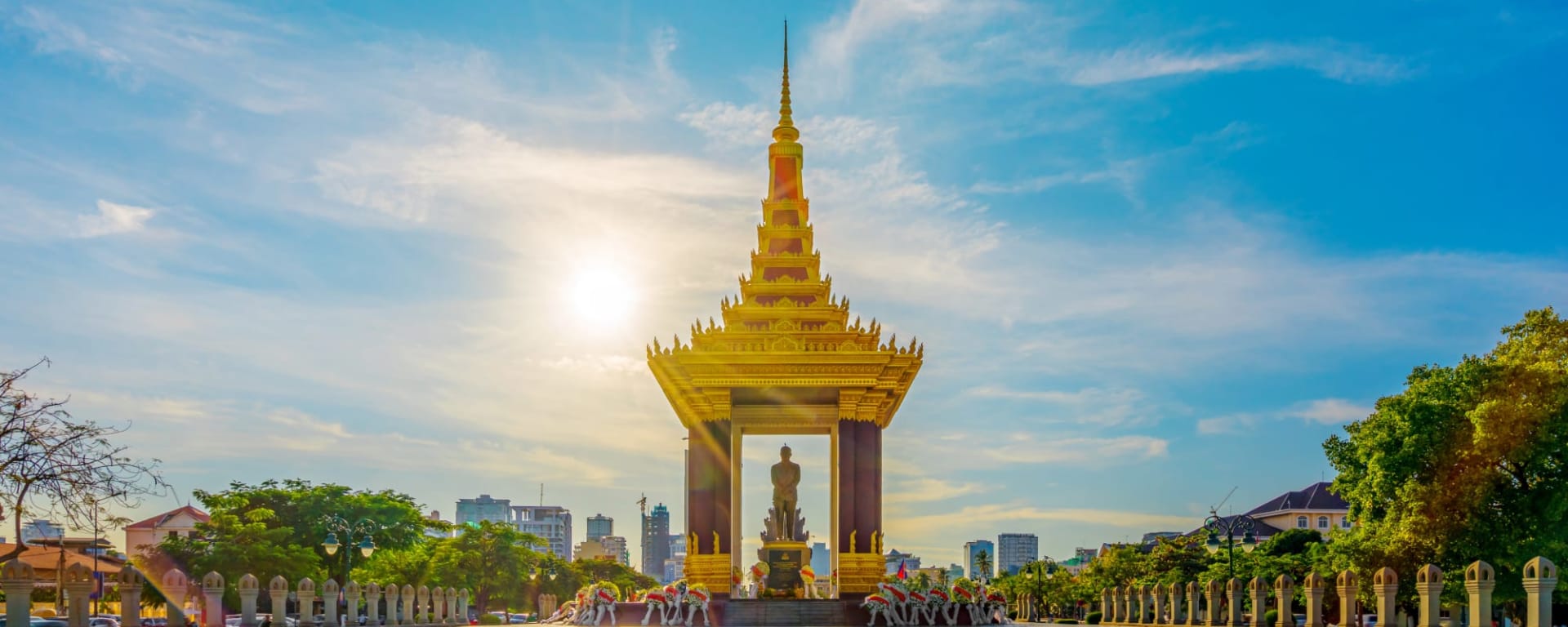 Klassisches Indochina: Kambodscha & Laos ab Phnom Penh: Kambodscha Phnom Penh Sihanouk Statue