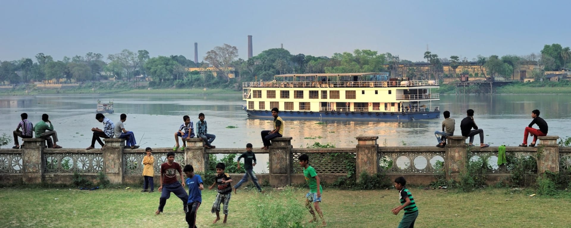 Flusskreuzfahrt Historischer Ganges - Stromaufwärts ab Westbengalen | Kolkata: Indien Flusskreuzfahrt Historischer Ganges