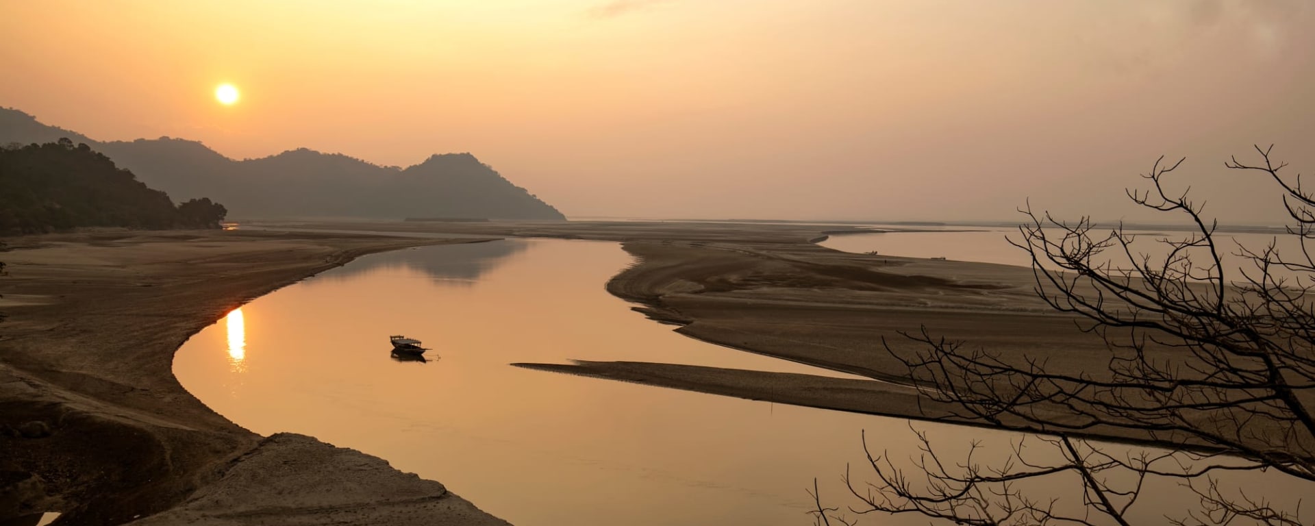 Magischer Brahmaputra ab Assam | Dibrugarh | Guwahati: Indien Assam Brahmaputra Fluss