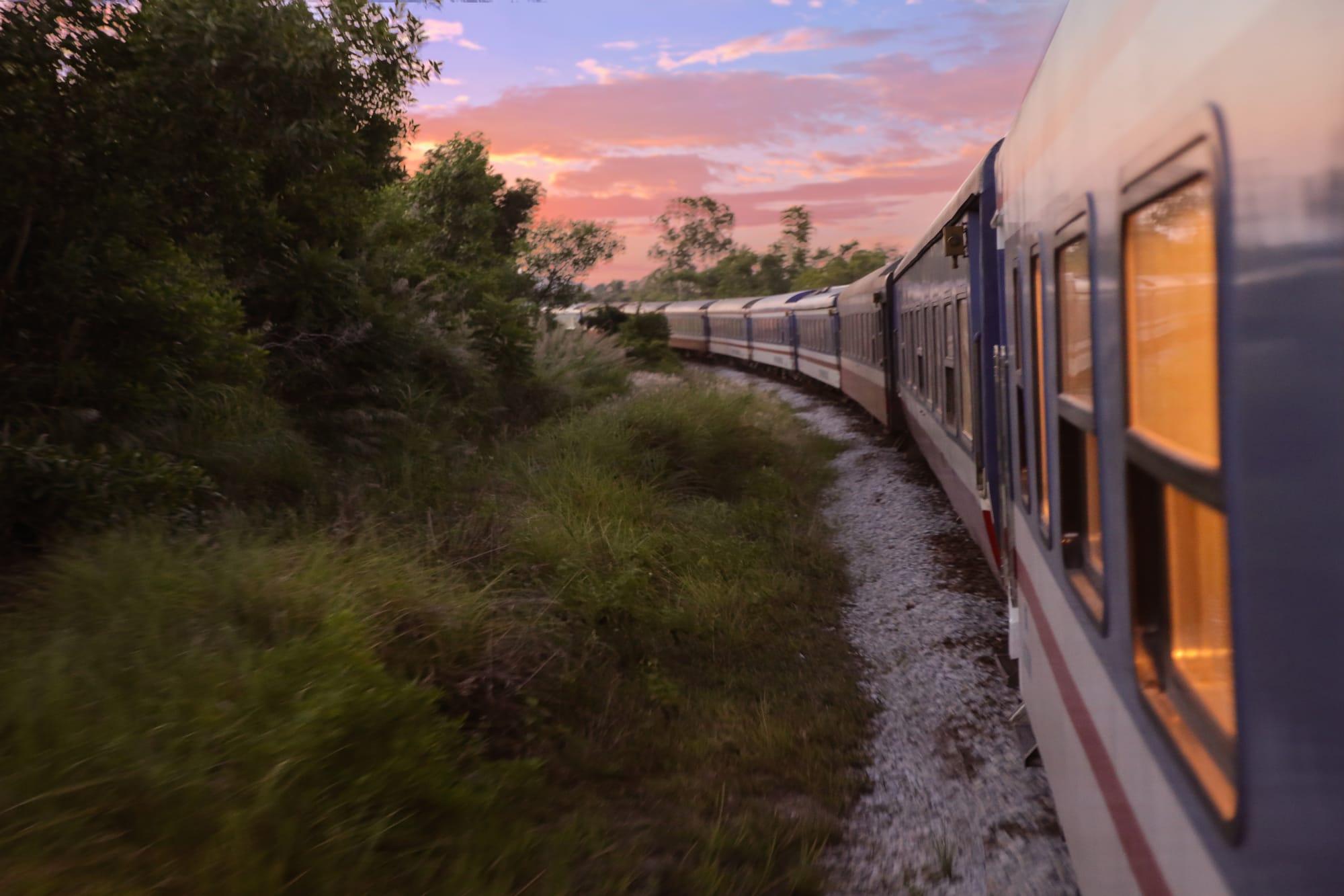 The Vietage by Anantara Luxury Railway Carriages ab Danang: Vietnam The Vietage