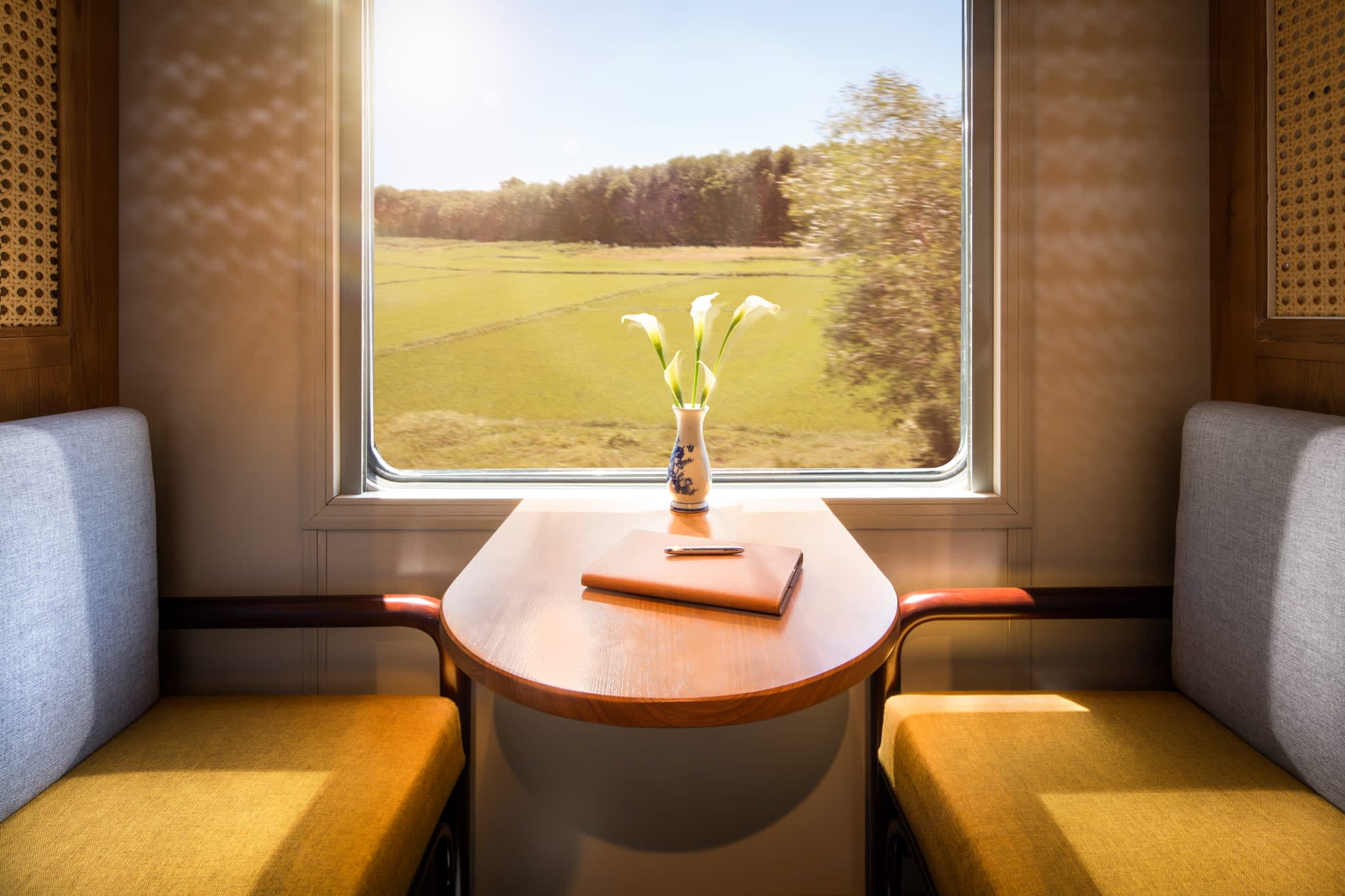 The Vietage by Anantara Luxury Railway Carriages ab Danang: Vietnam The Vietage