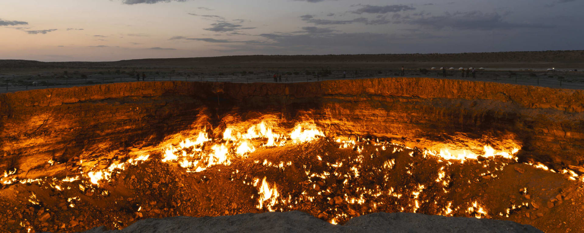 Klassisches Turkmenistan ab Aschgabat: Turkmenistan Darwaza Gaskrater