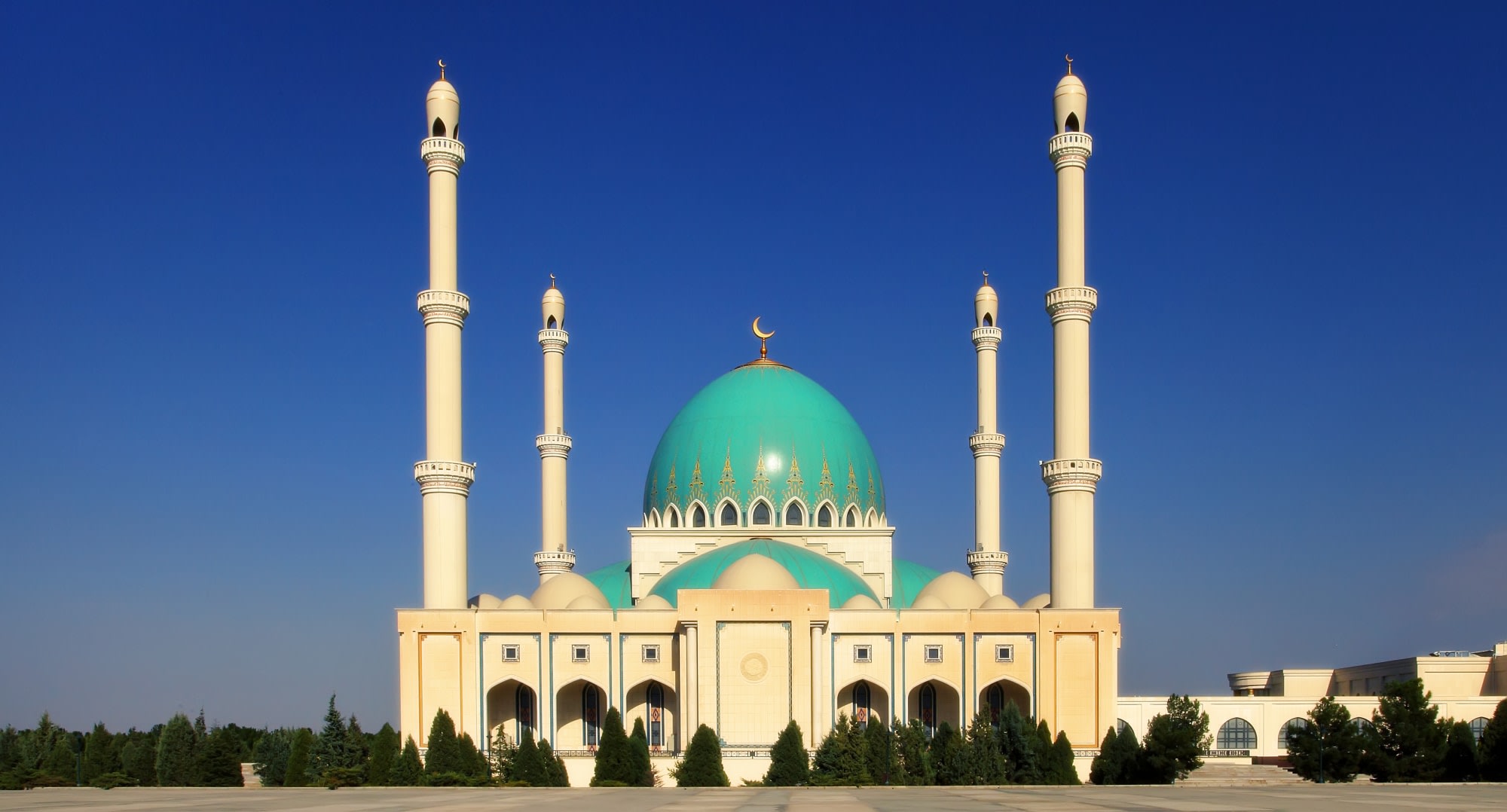 Klassisches Turkmenistan ab Aschgabat: Turkmenistan Gökdepe Saparmurat-Haji-Moschee