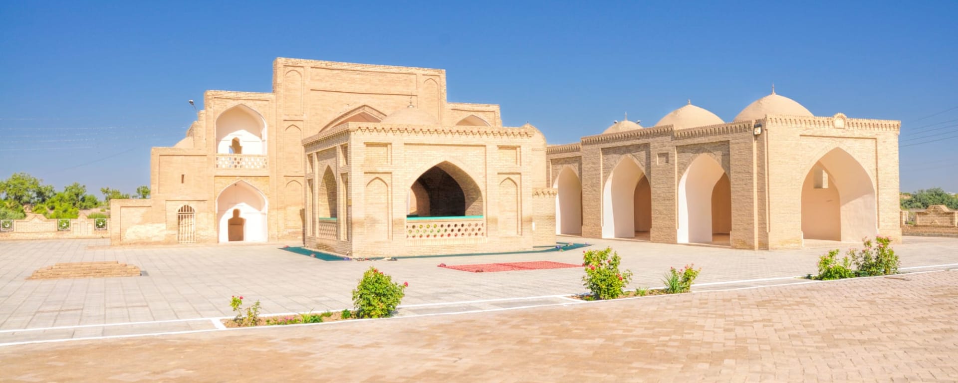 Reise ins Herz der Seidenstraße ab Taschkent: Turkmenistan Merw Moschee von Jusuf Khamadani