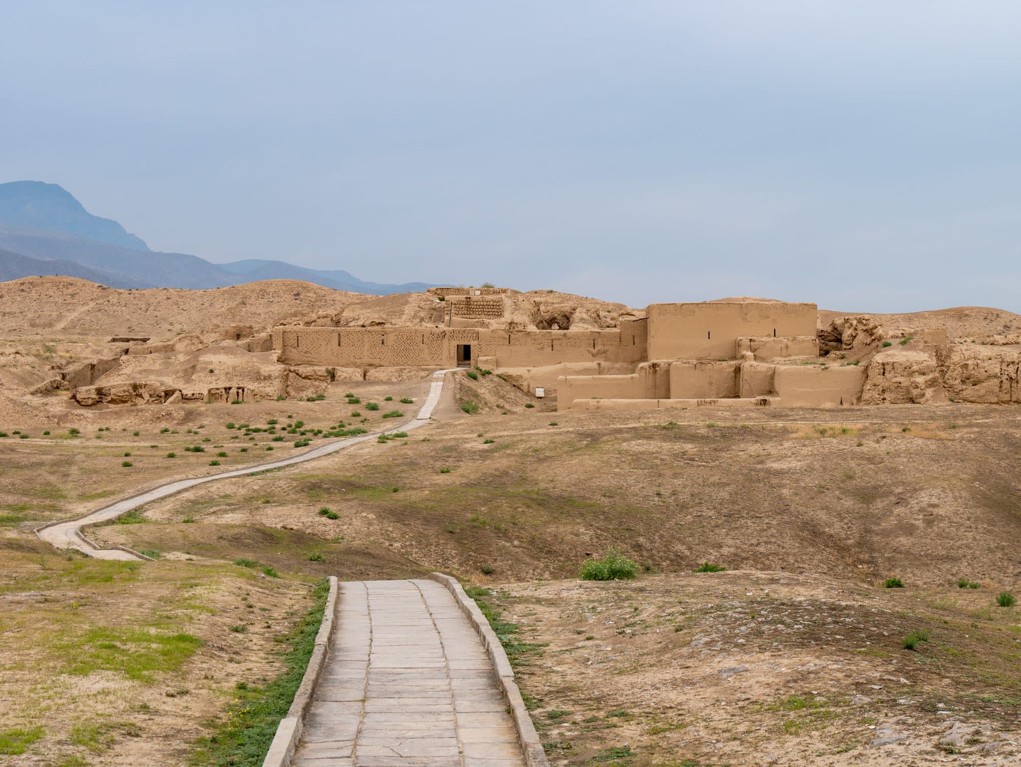 Reise ins Herz der Seidenstraße ab Taschkent: Turkmenistan Nisa Ruinen