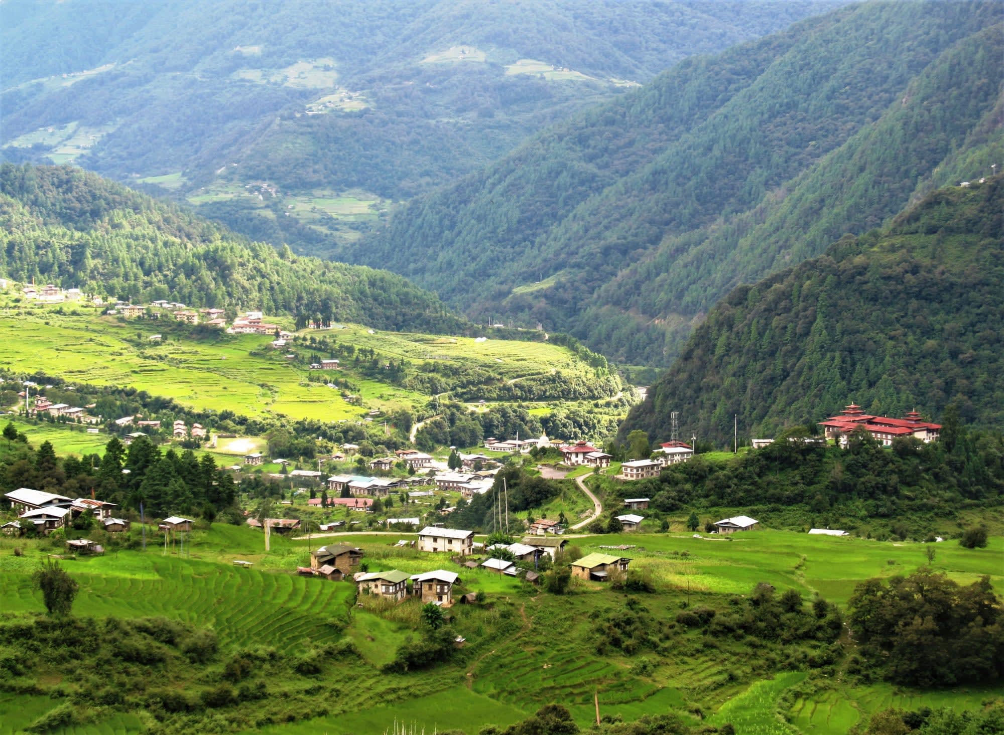 Authentisches Bhutan von Ost nach West ab Paro: Bhutan Trashiyangtse Dorf