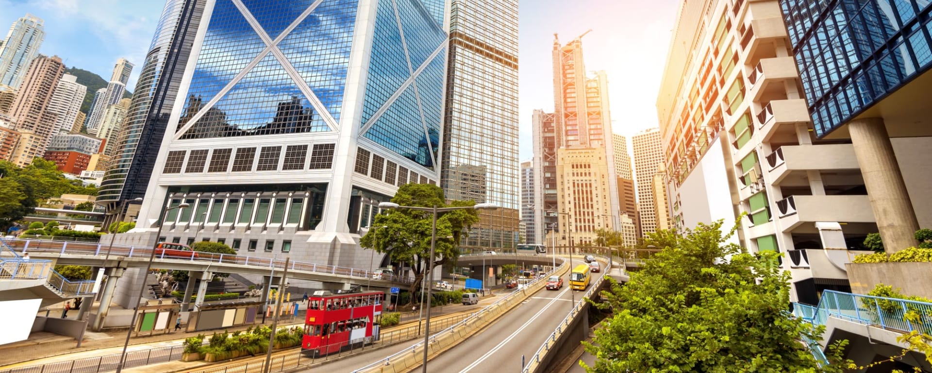 Hong Kong Stopover: Hong Kong modern city streets