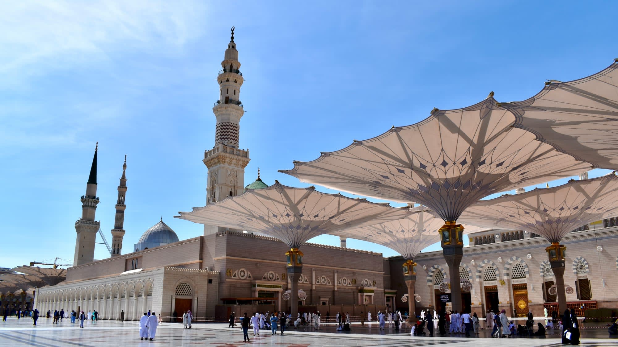 Königreich der Kontraste ab Riad: Saudi Arabien Medina Moschee