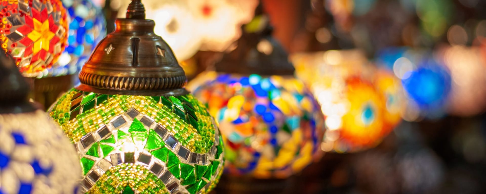 Genussmomente im Königreich ab Casablanca: Marokko Orientalische Laternen