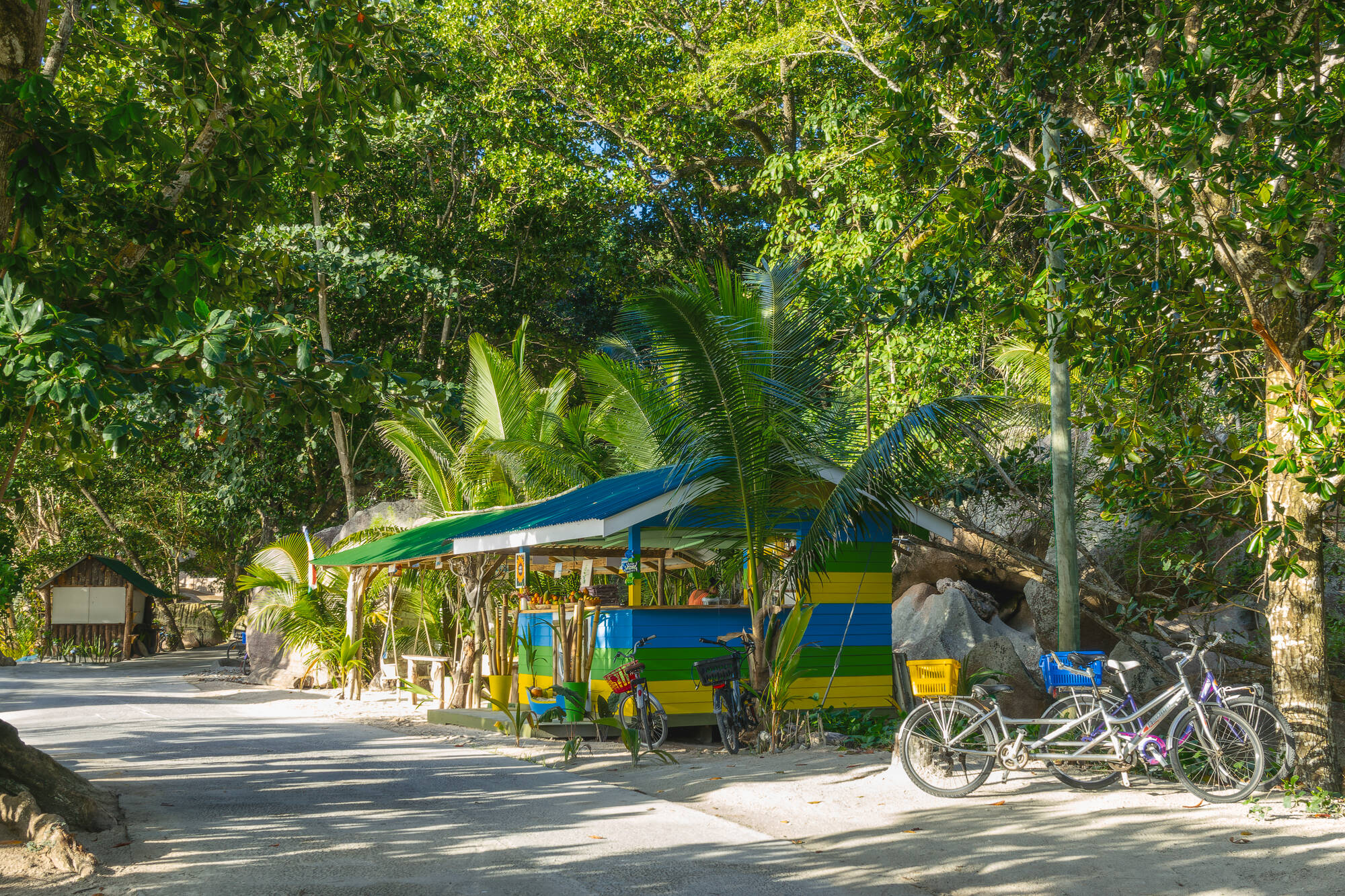 Praslin Dream Premium ab Mahé: Seychellen La Digue Fahrrad